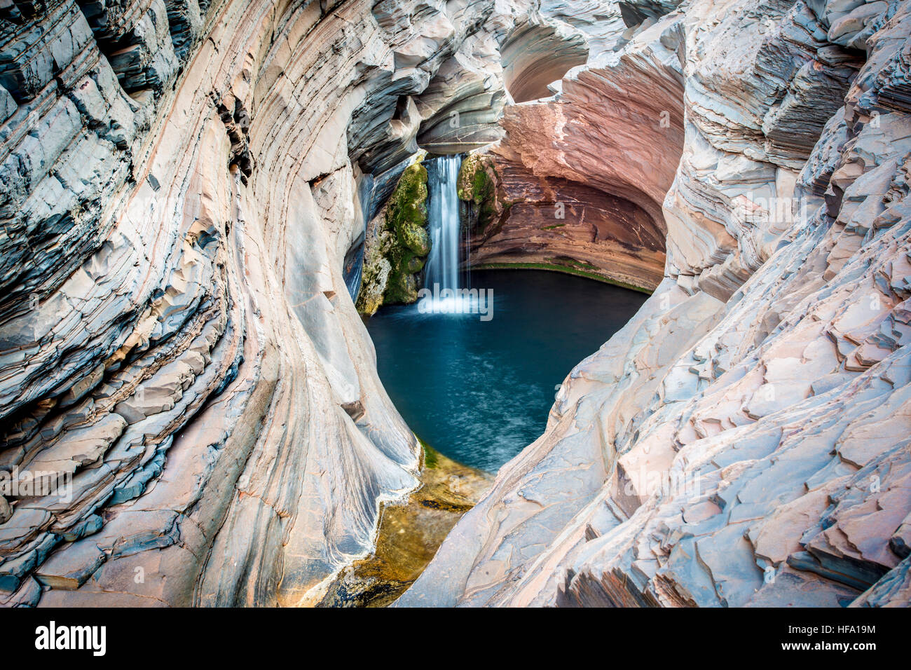 Spa, piscina, Hamersley Gorge, Karijini National Park, en el oeste de Australia Foto de stock
