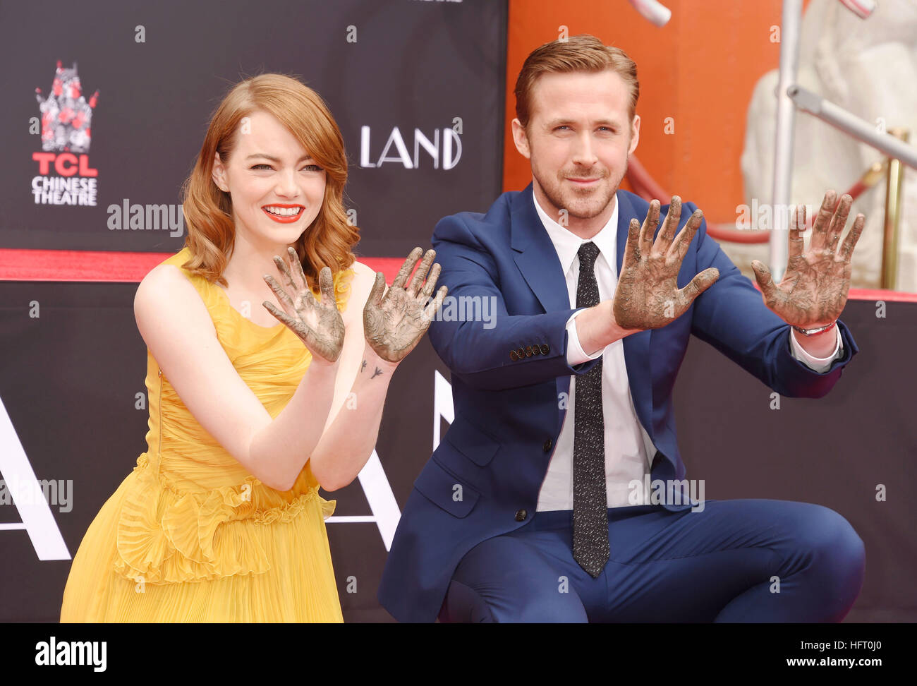 ryan gosling y emma piedra