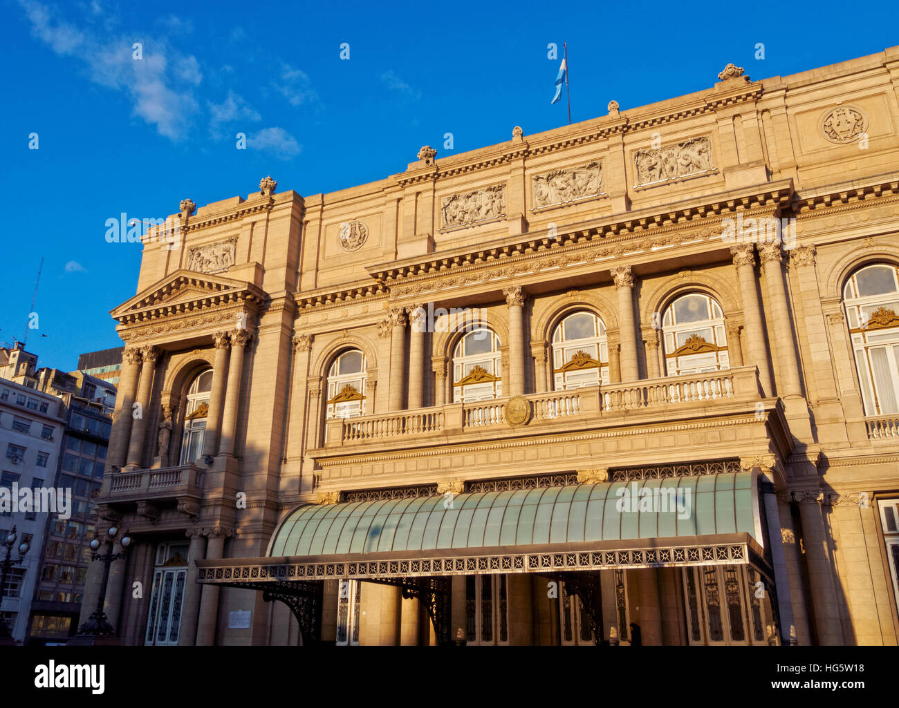 Argentina, Provincia de Buenos Aires, Ciudad de Buenos Aires, vista del Teatro Colón. Foto de stock