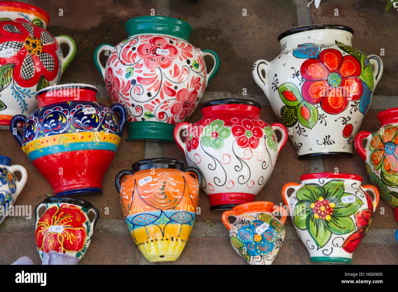 Artesanía cerámica color decorado de cerámica Mijas, Costa del Sol,  Andalucía, España, Europa Fotografía de stock - Alamy