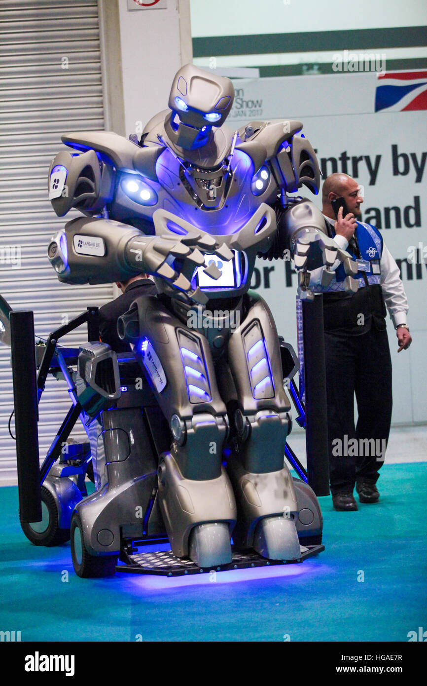 Exposición internacional de robots 2017 fotografías e imágenes de alta  resolución - Alamy