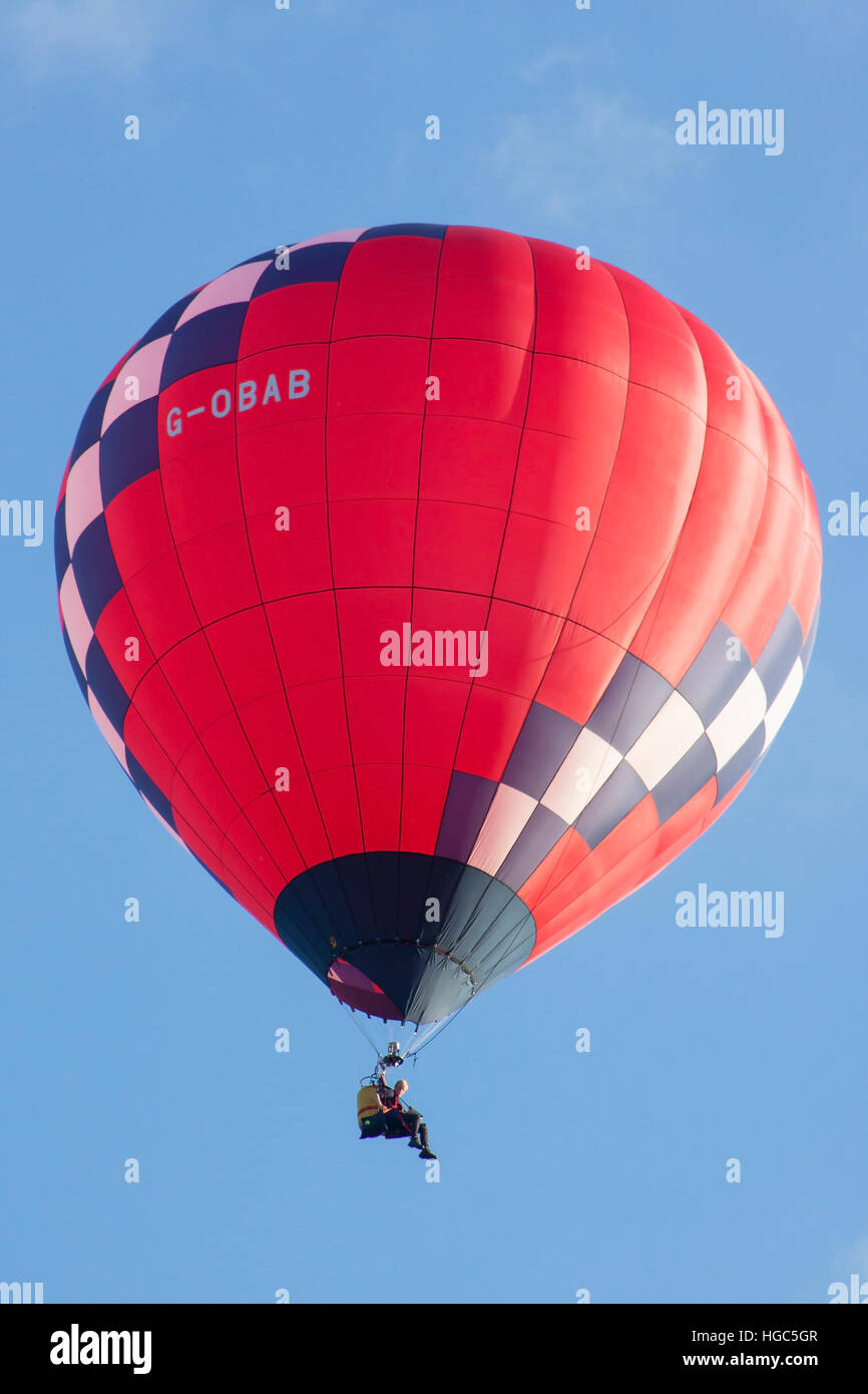 G-OBAB Lindstrand LBL en globo de aire caliente en la Bristol International Balloon Fiesta 2016 Foto de stock