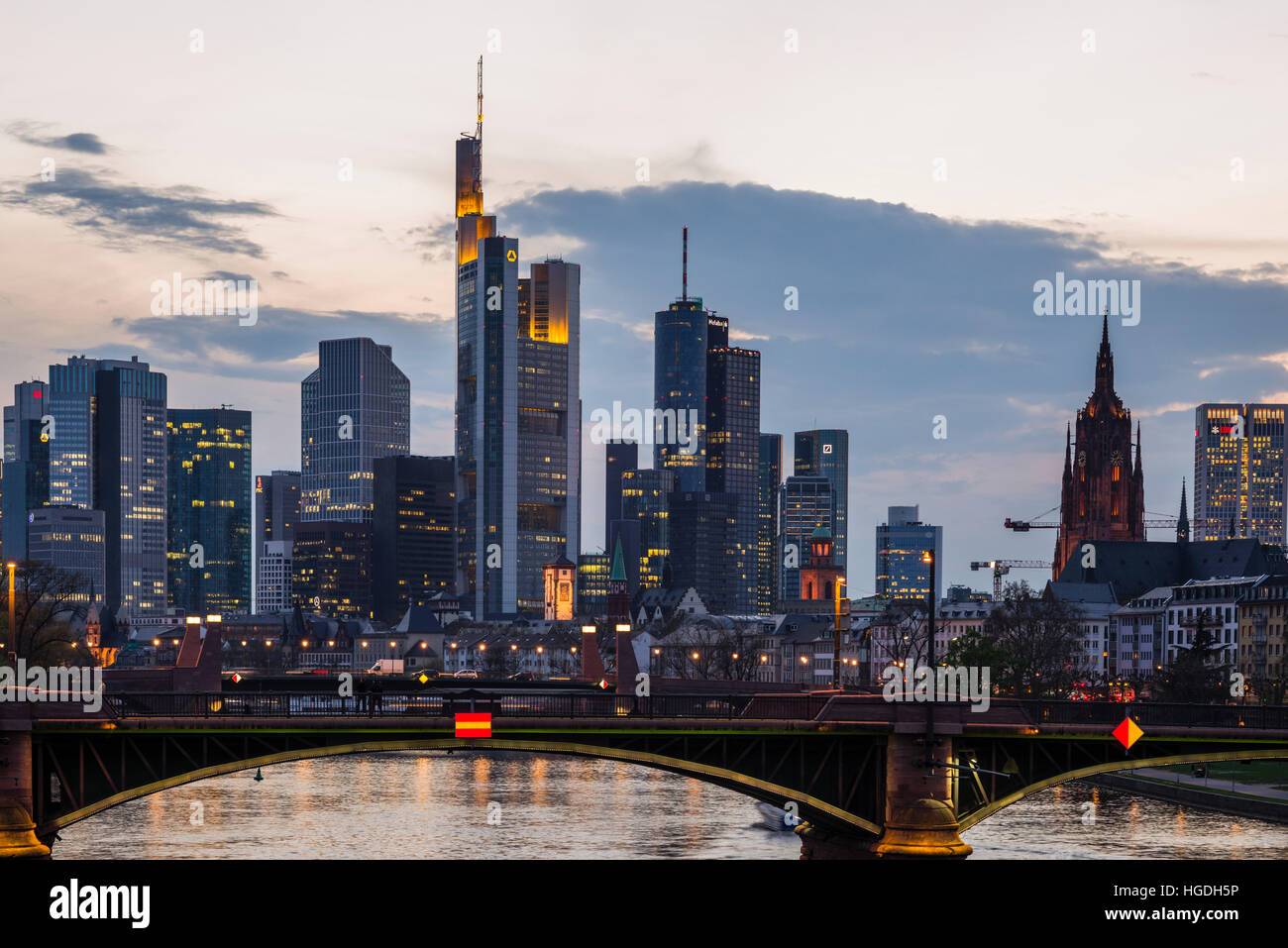 Skyline del distrito financiero de Frankfurt am Main, Foto de stock