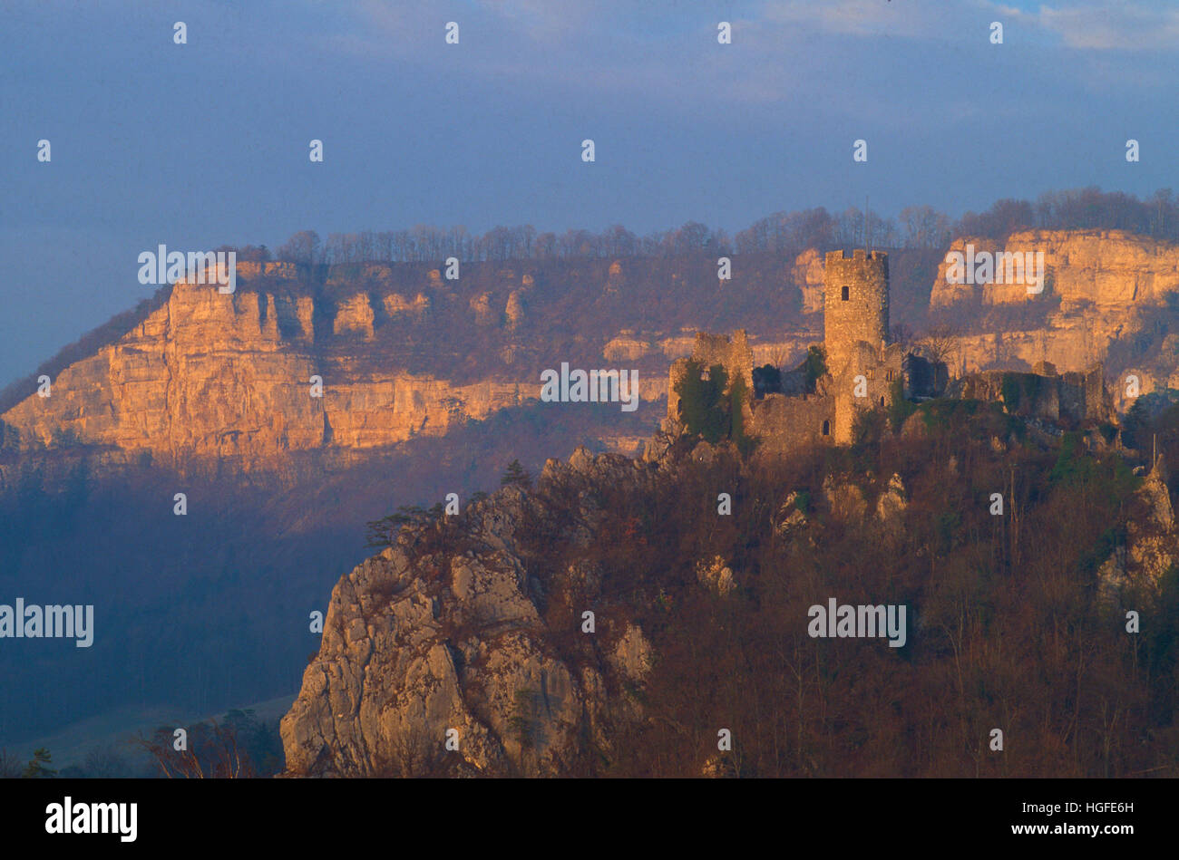 Neu-Falkenstein, castillo, Cantón de Solothurn, Foto de stock
