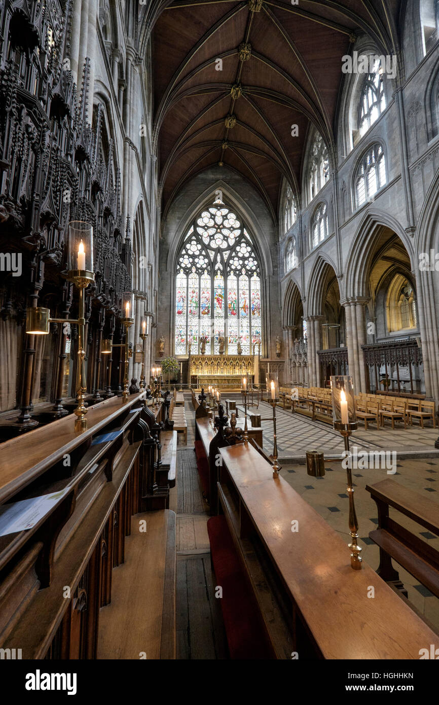 Sillería del coro, altar y ventana oriental de la Catedral de Ripon, Ripon, North Yorkshire, Inglaterra, Reino Unido. Foto de stock