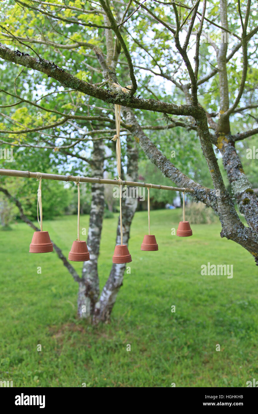 Jardín colgante de maceta imágenes de alta resolución - Alamy