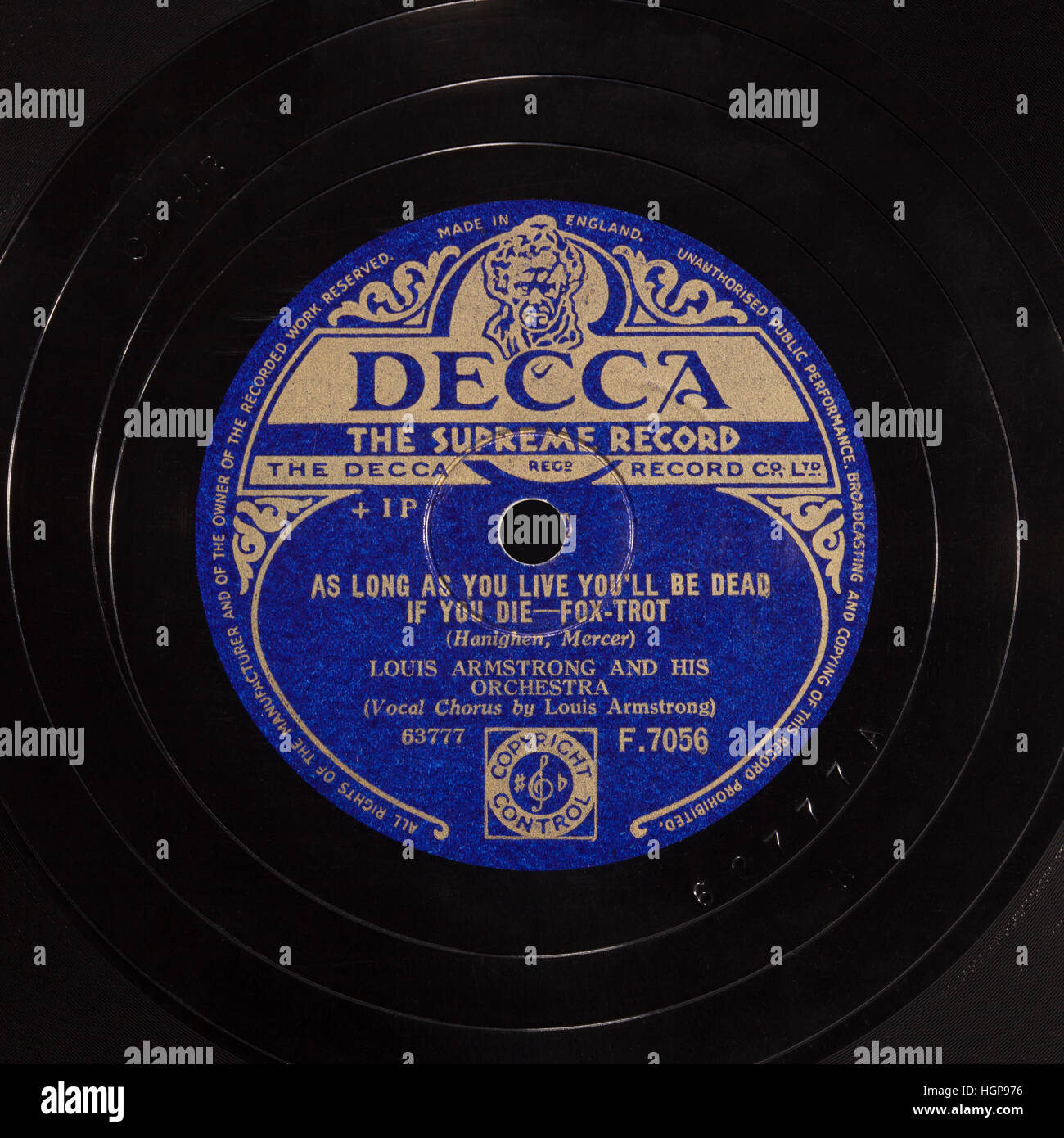 Un viejo disco de vinilo de 78 rpm "Mientras Viva Estarás muerto si usted  muere" por Louis Armstrong Fotografía de stock - Alamy