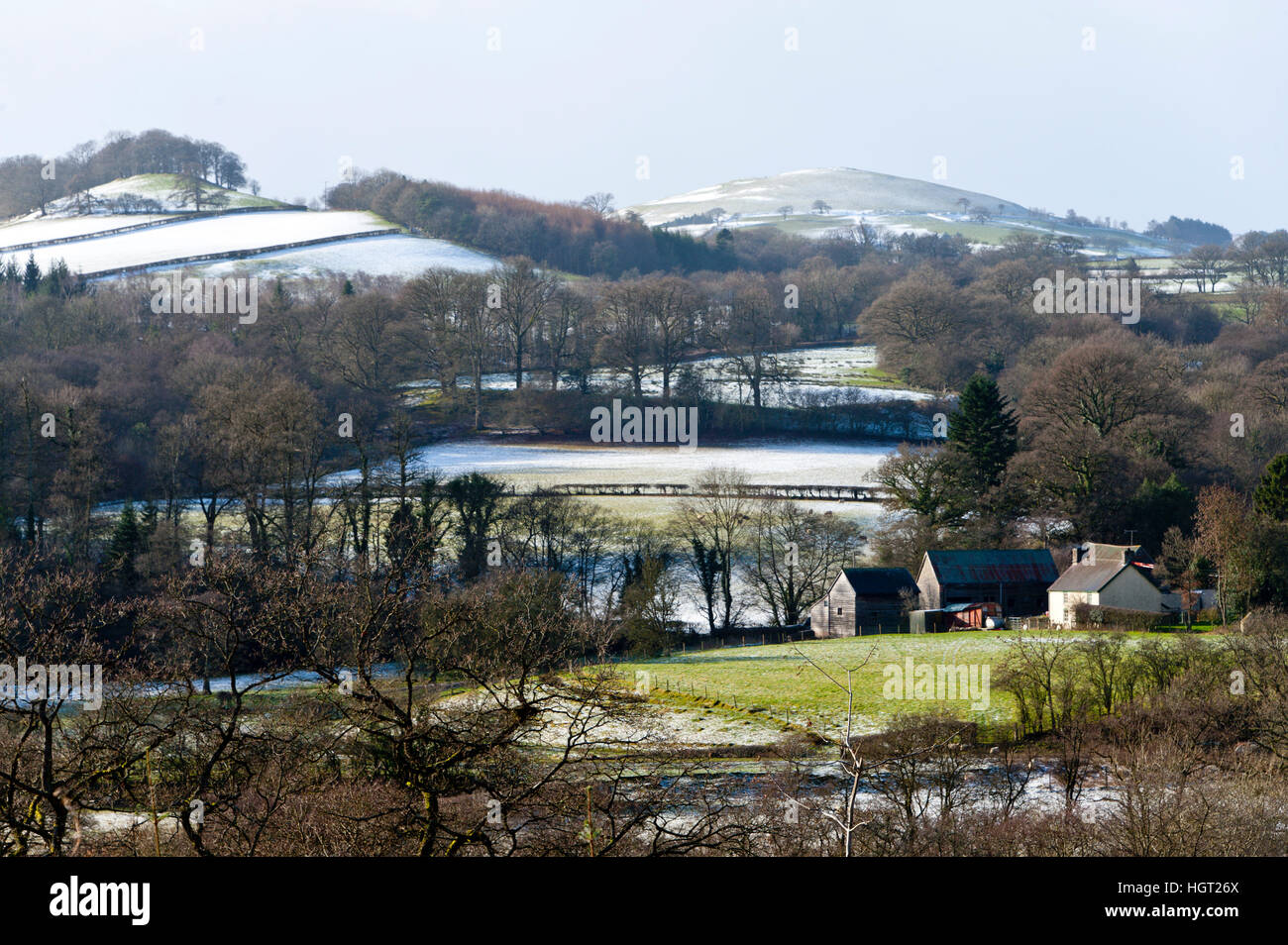 Newbridge-on-Wye, Powys, Gales, Reino Unido. 13 Enero, 2017. Nieve cayeron anoche en tierras bajas, en Gales. © Graham M. Lorenzo/Alamy Live News. Foto de stock