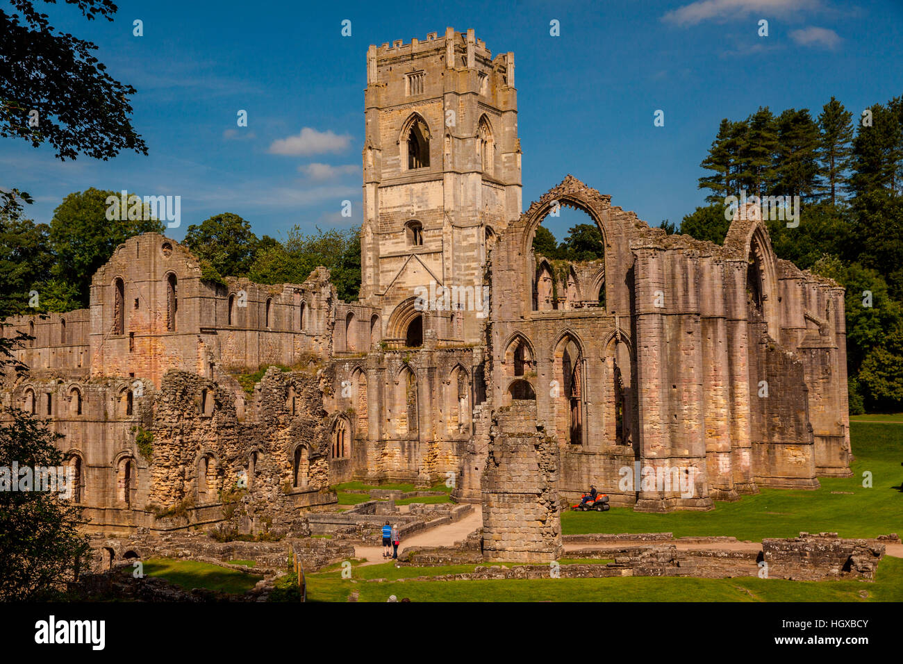 La Abadía de Fountains Abbey, sitio del Patrimonio Mundial de la UNESCO, de Yorkshire, Reino Unido Foto de stock