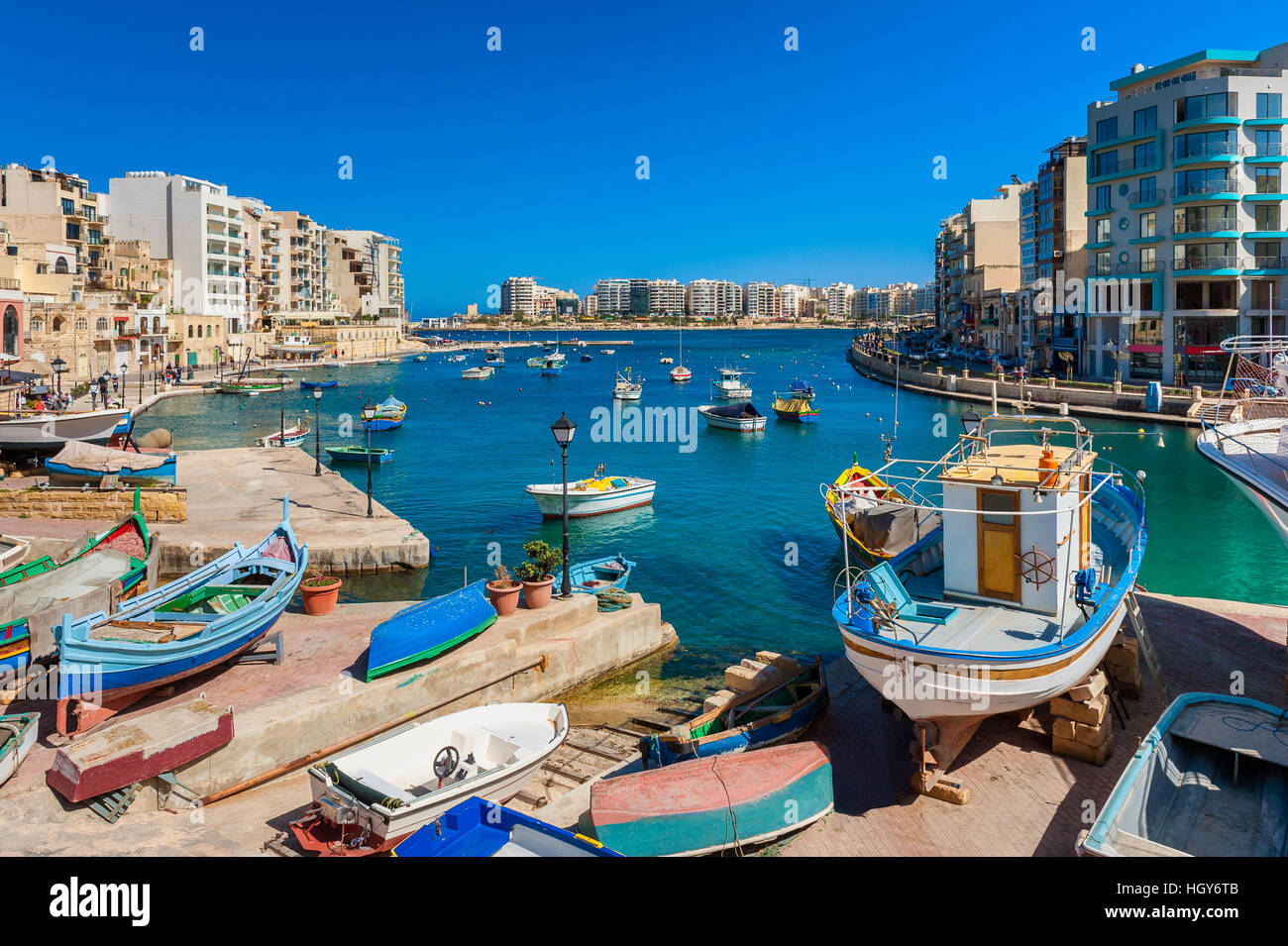 San Julian's Bay Malta Foto de stock