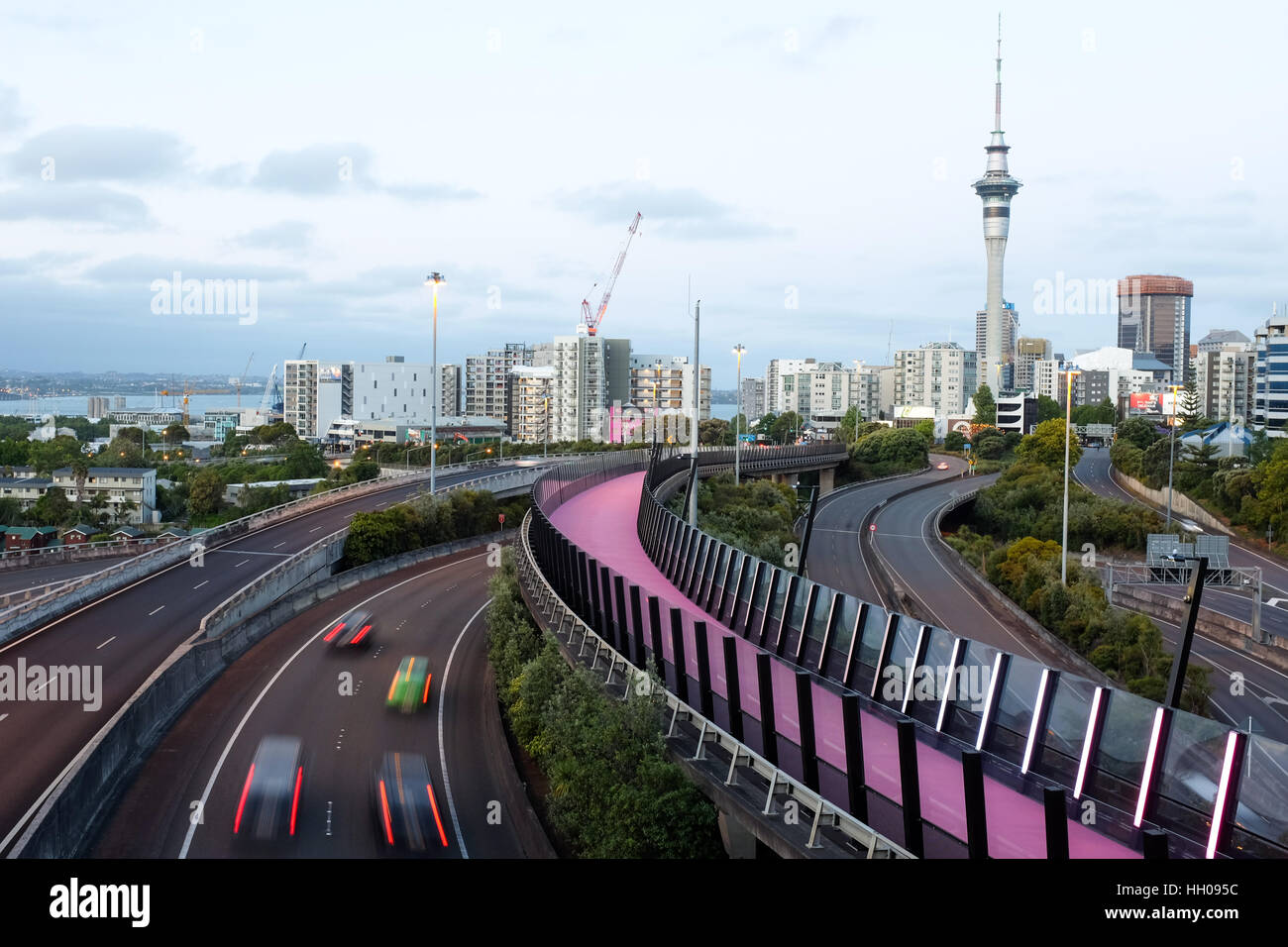 El Cycleway Nelson Street en Auckland, Nueva Zelanda. Foto de stock