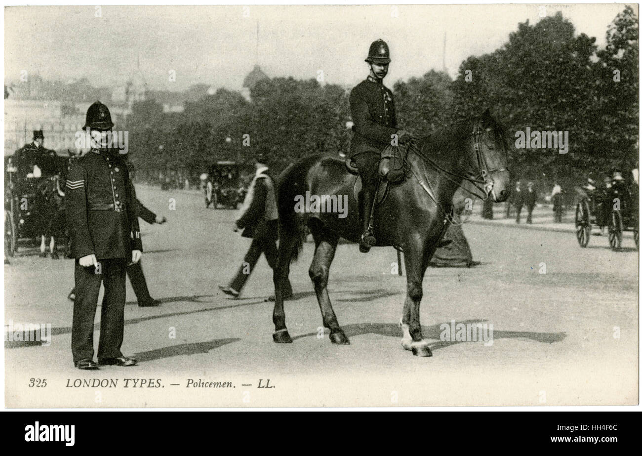 Londres - una policía montada Foto de stock