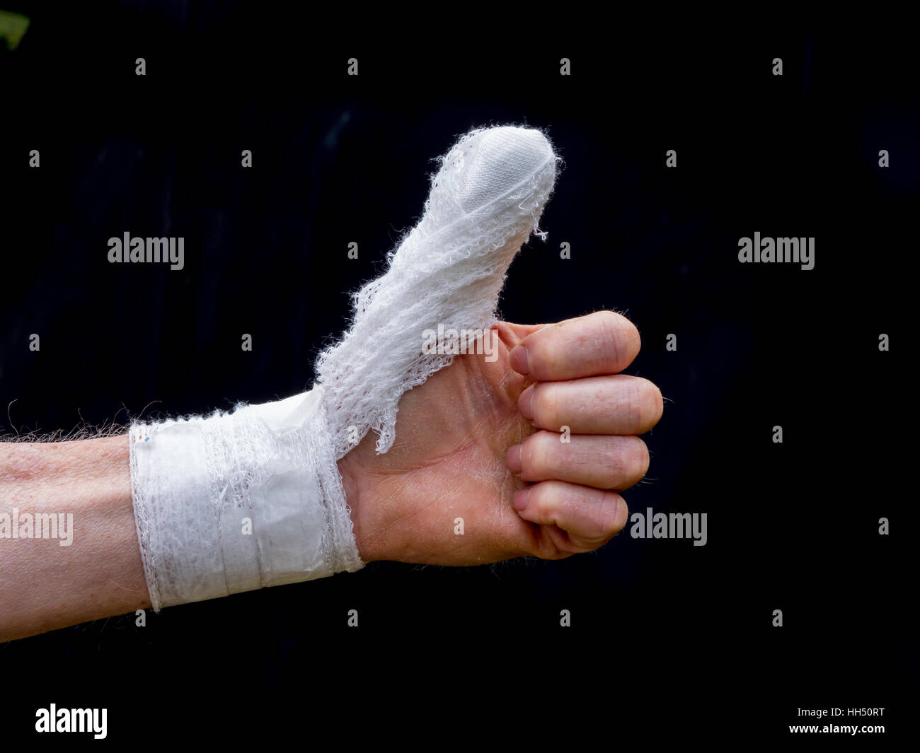 Jugar con Agotar ecuador Pulgar vendaje Thumbs up Fotografía de stock - Alamy