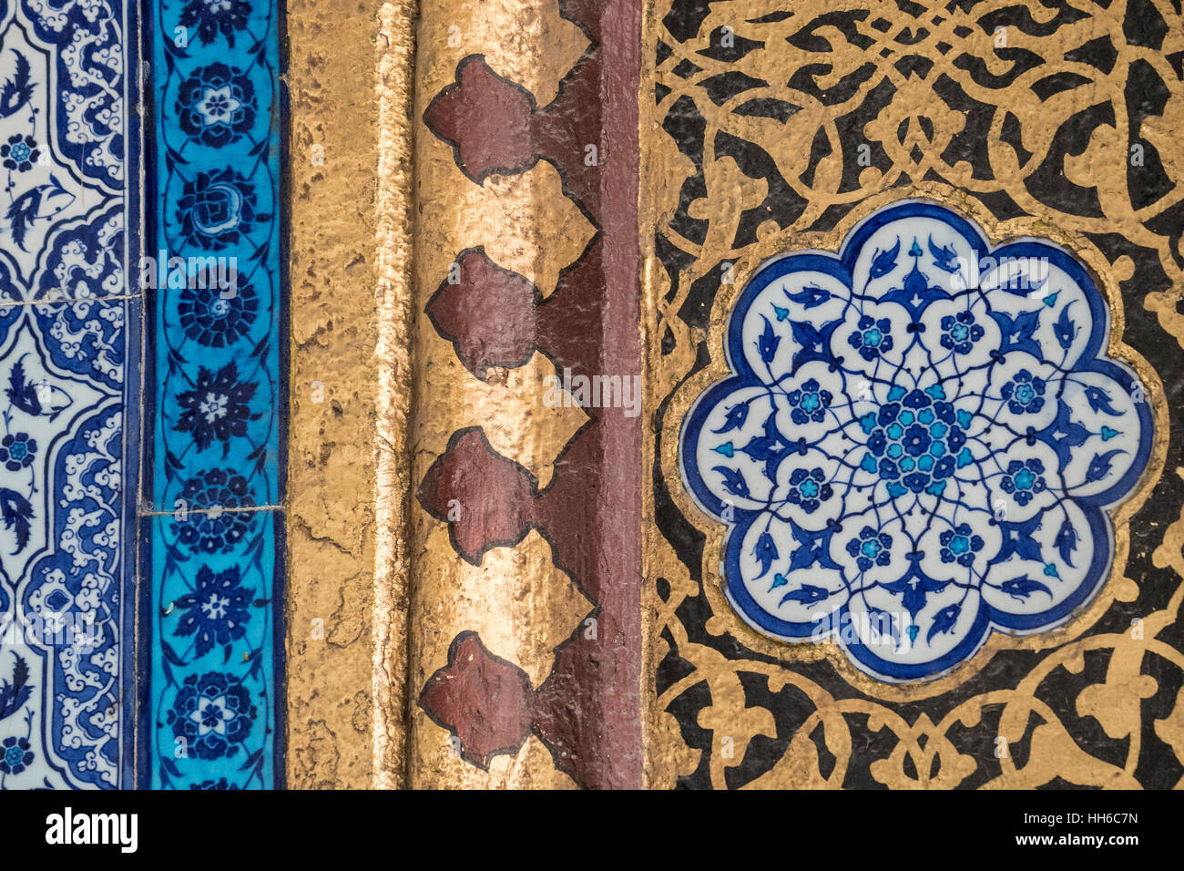 Azulejos de Iznik cerca de la sala de la circuncisión, el Palacio de Topkapi Estambul Turquia Foto de stock