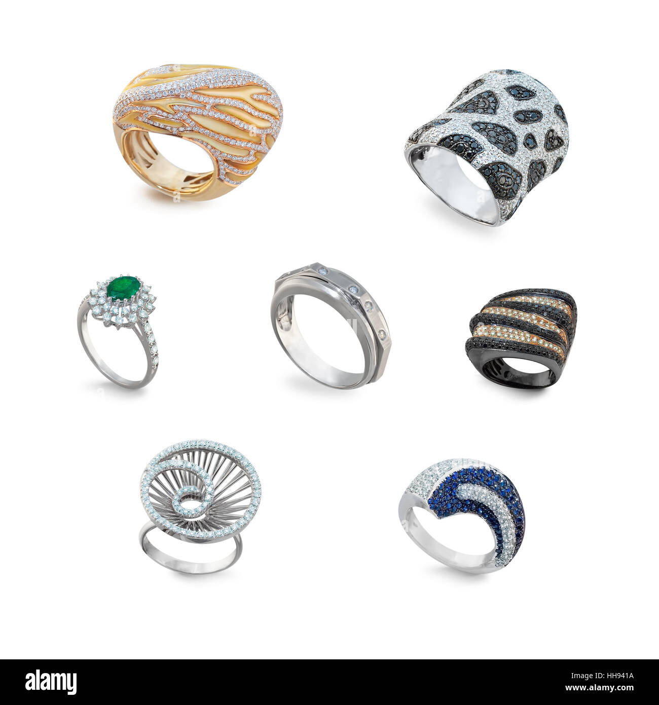 Conjunto de anillos de oro con diamantes blancos Foto de stock