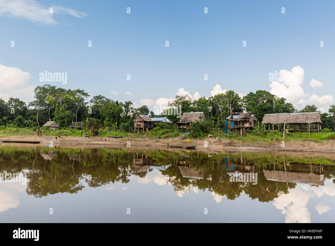 Cuenca alta del rio amazon fotografías e imágenes de alta resolución - Alamy