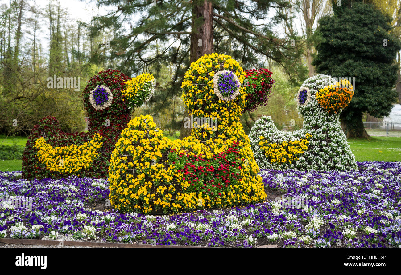 Esculturas de flores fotografías e imágenes de alta resolución - Alamy