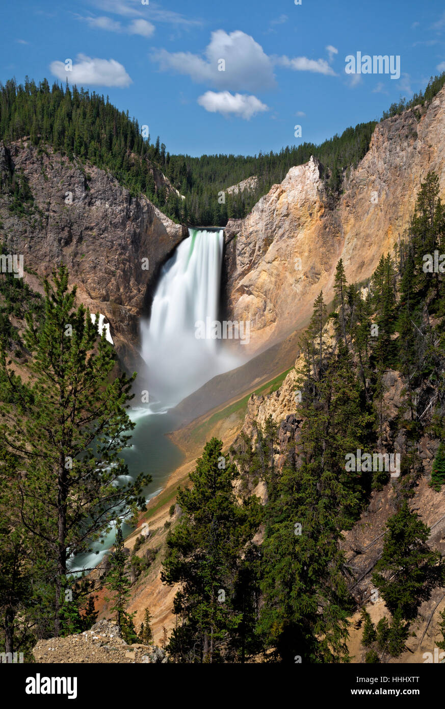 WY02098-00...WASHINGTON - Lower Falls en el Gran Cañón del río Yellowstone en el Parque Nacional de Yellowstone. Foto de stock