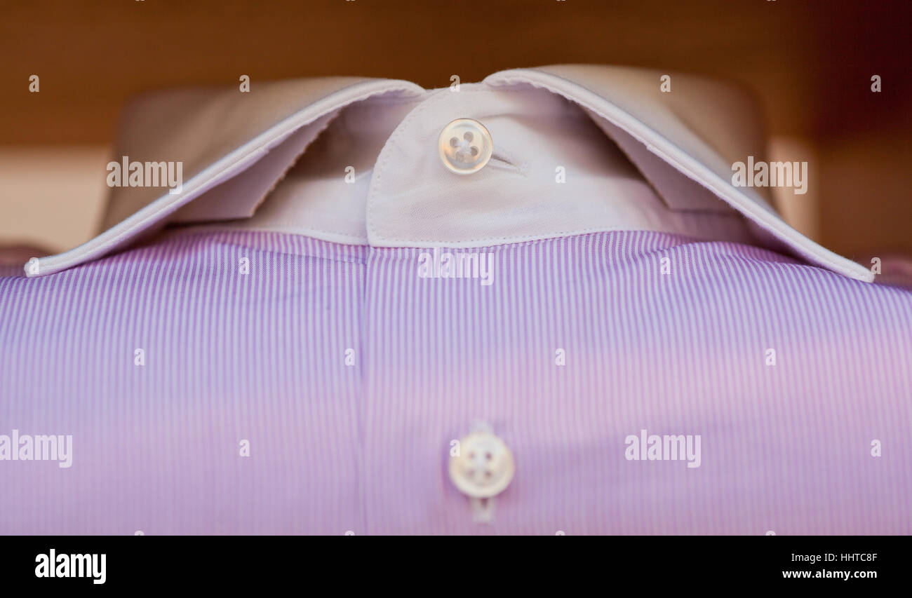 Camisa, botón, ropa, ropa de algodón, collar, ojal, hombres, hombre  Fotografía de stock - Alamy