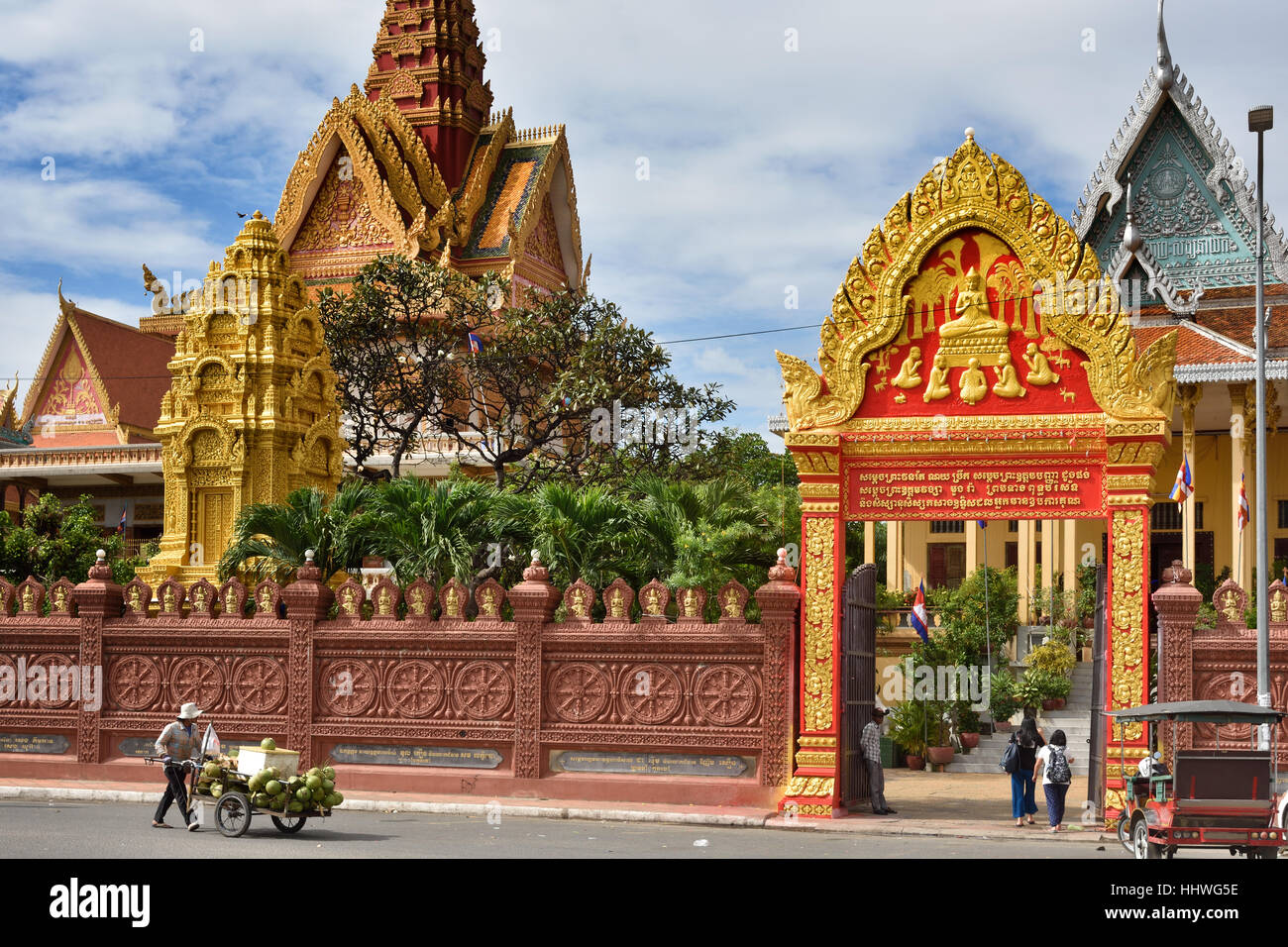 Phnom Penh es la vibrante capital del Reino de Camboya. ( Ubicada en el río Mekong ) Foto de stock