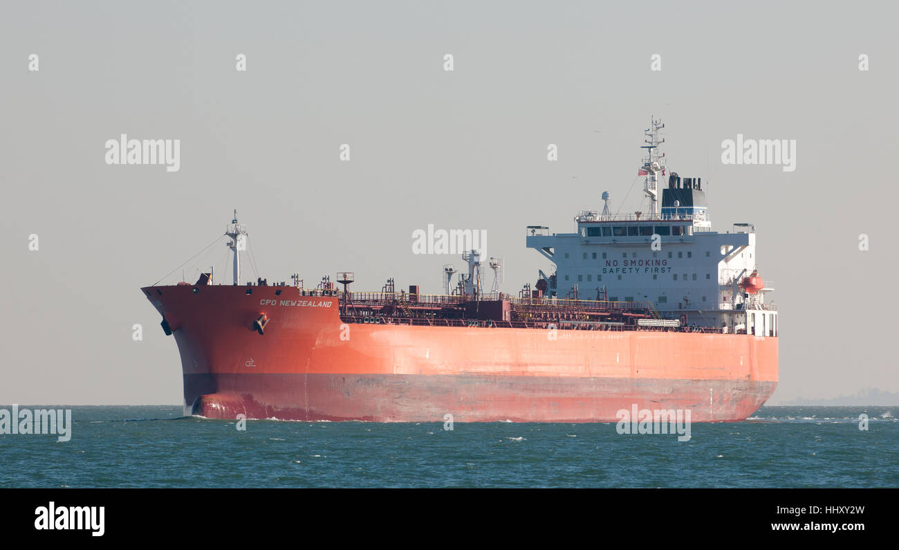 Nueva Zelandia CPO quimiquero entrando agua de Southampton, Southampton, Hampshire, Inglaterra, Reino Unido. Foto de stock