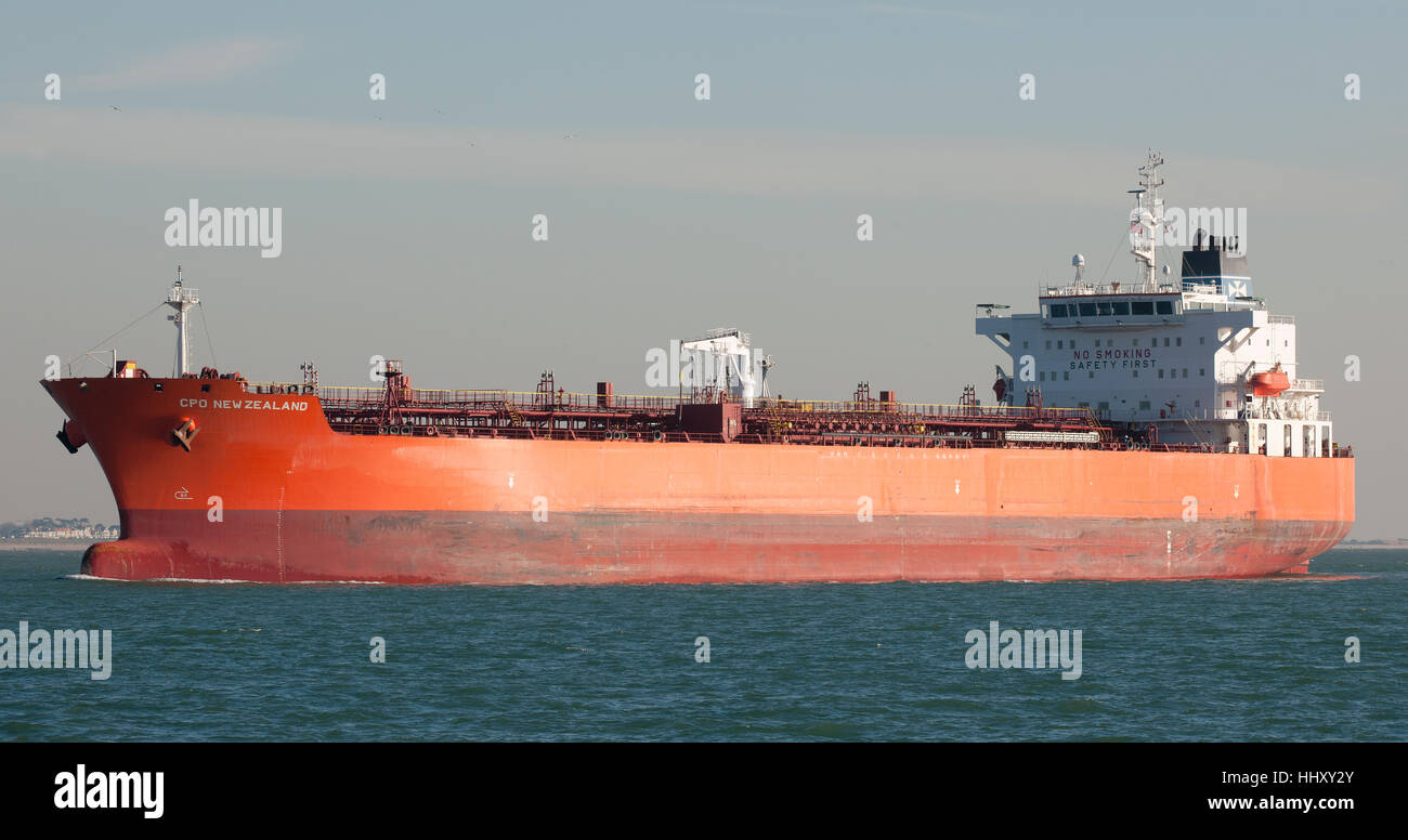 Nueva Zelandia CPO quimiquero entrando agua de Southampton, Southampton, Hampshire, Inglaterra, Reino Unido. Foto de stock
