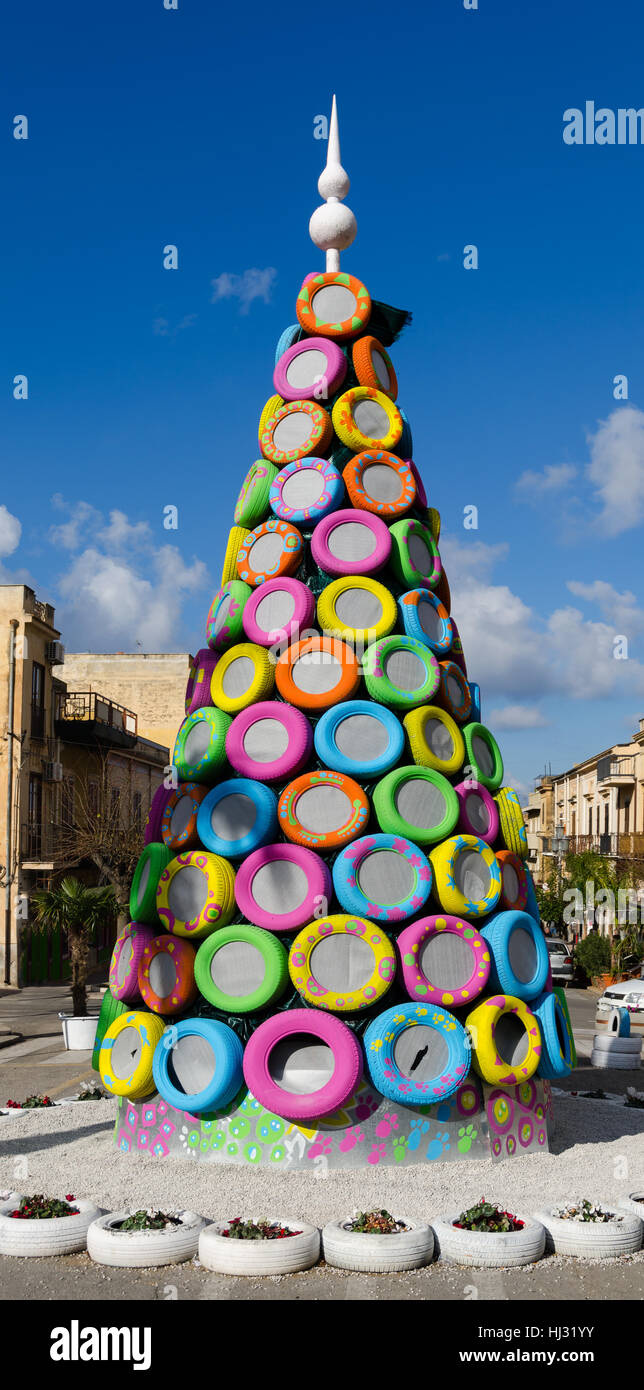 raya pared Volcán Descripción, navidad, Sicilia, neumáticos, navidad, X-mas, azul, arte, árbol, flor Fotografía de stock - Alamy raya pared Volcán Descripción, navidad, Sicilia, neumáticos, navidad, X-mas, azul, arte, árbol, flor Fotografía de stock - Alamy