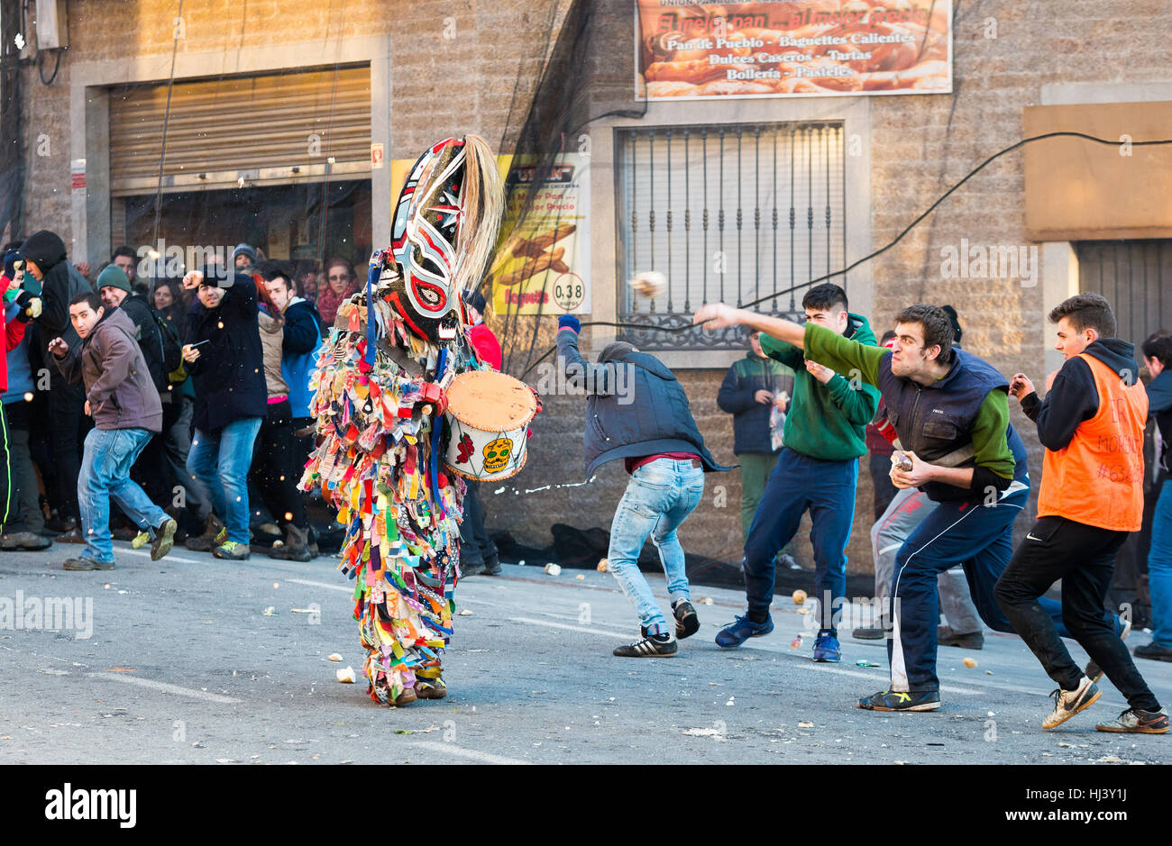 Tambor De La Semana Santa Durante Una Procesión En España Foto de archivo -  Imagen de traje, sevilla: 208287198