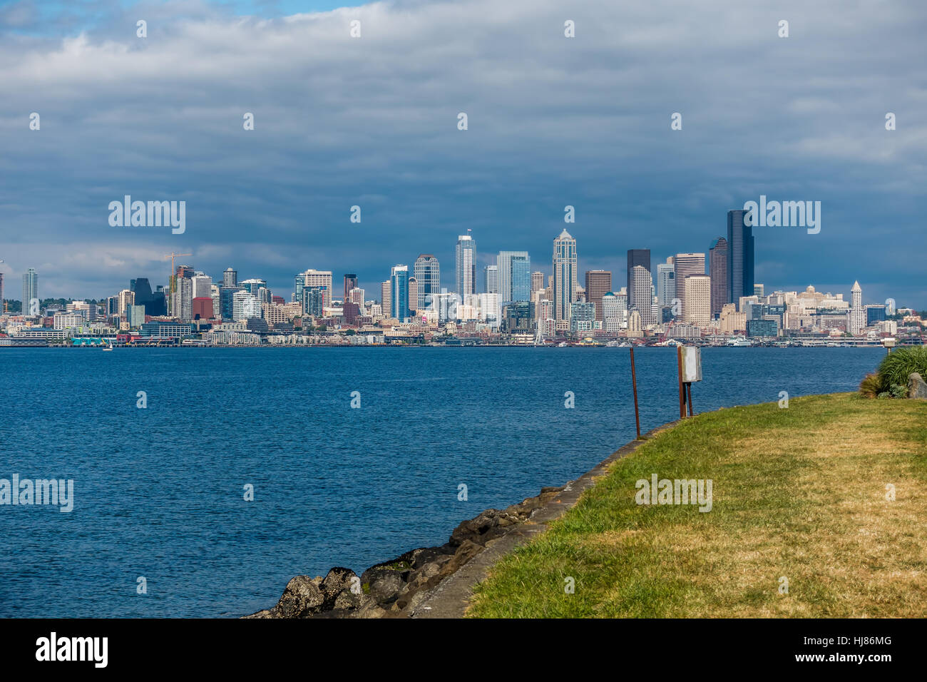 Imagen del skyline de Seattle. Tiro de Alki Beach. Foto de stock