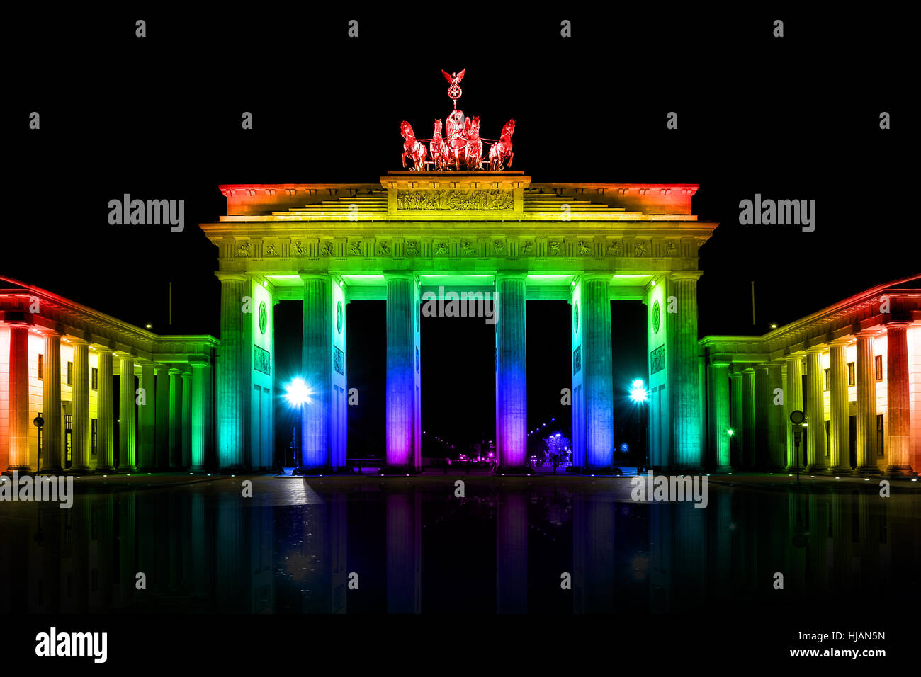 Puerta de Brandenburgo de noche Foto de stock