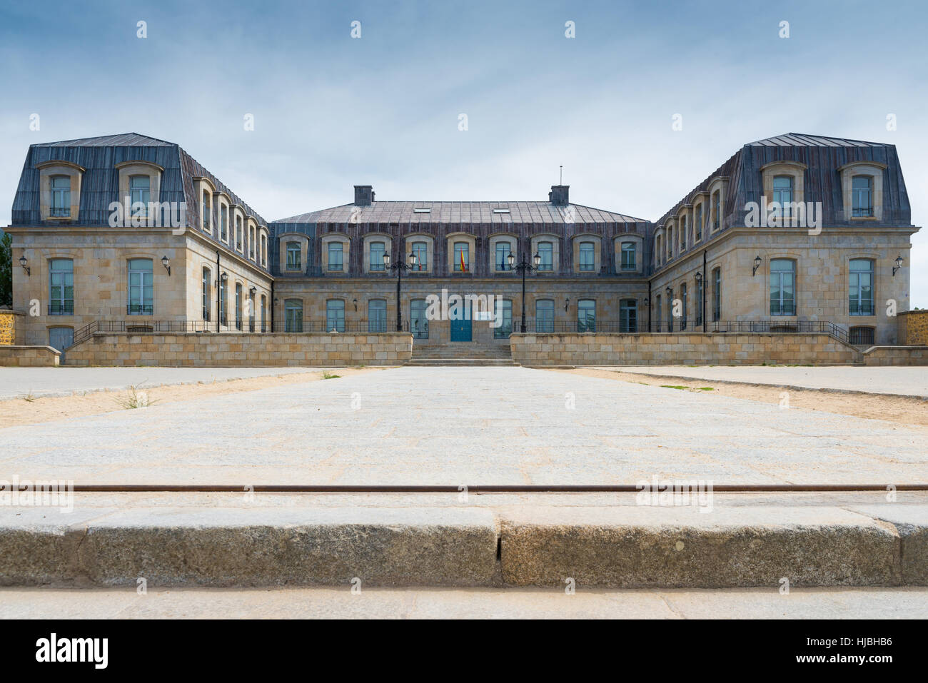 Palacio de los duques de alba fotografías e imágenes de alta resolución ...