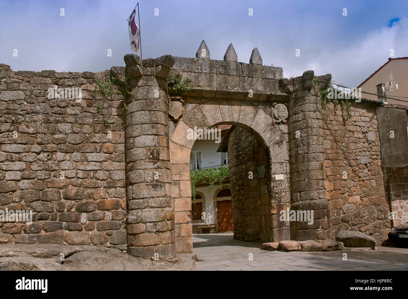 Muralla Medieval - Puerta denominada Porta Nova (siglo XIV), Ribadavia,  provincia de Orense, en la región de Galicia, España, Europa Fotografía de  stock - Alamy
