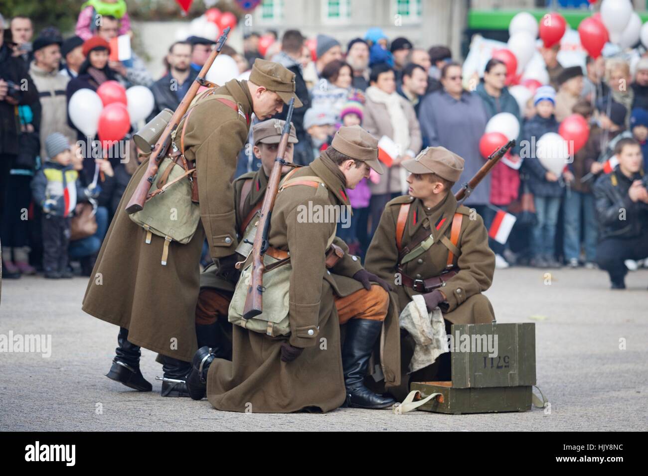 Poznan, Polonia - Noviembre 11, 2012 Día de la independencia, una fiesta nacional en Polonia. Creada en 1937 y restaurada en la transición, en 1989. Foto de stock