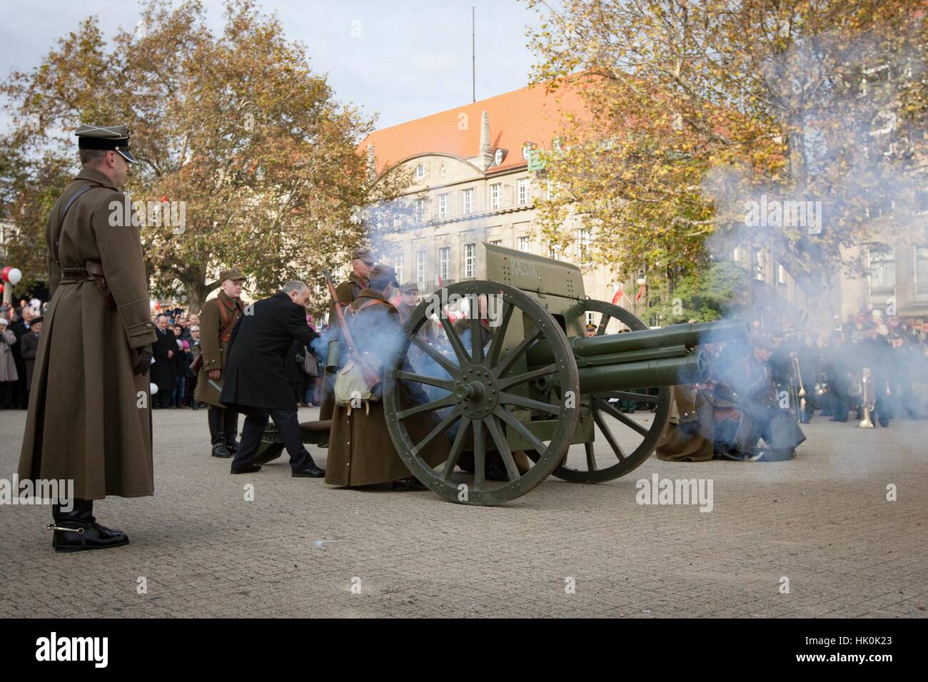 Poznan, Polonia - Noviembre 11, 2012 Día de la independencia, una fiesta nacional en Polonia. Creada en 1937 y restaurada en la transición, en 1989. Foto de stock