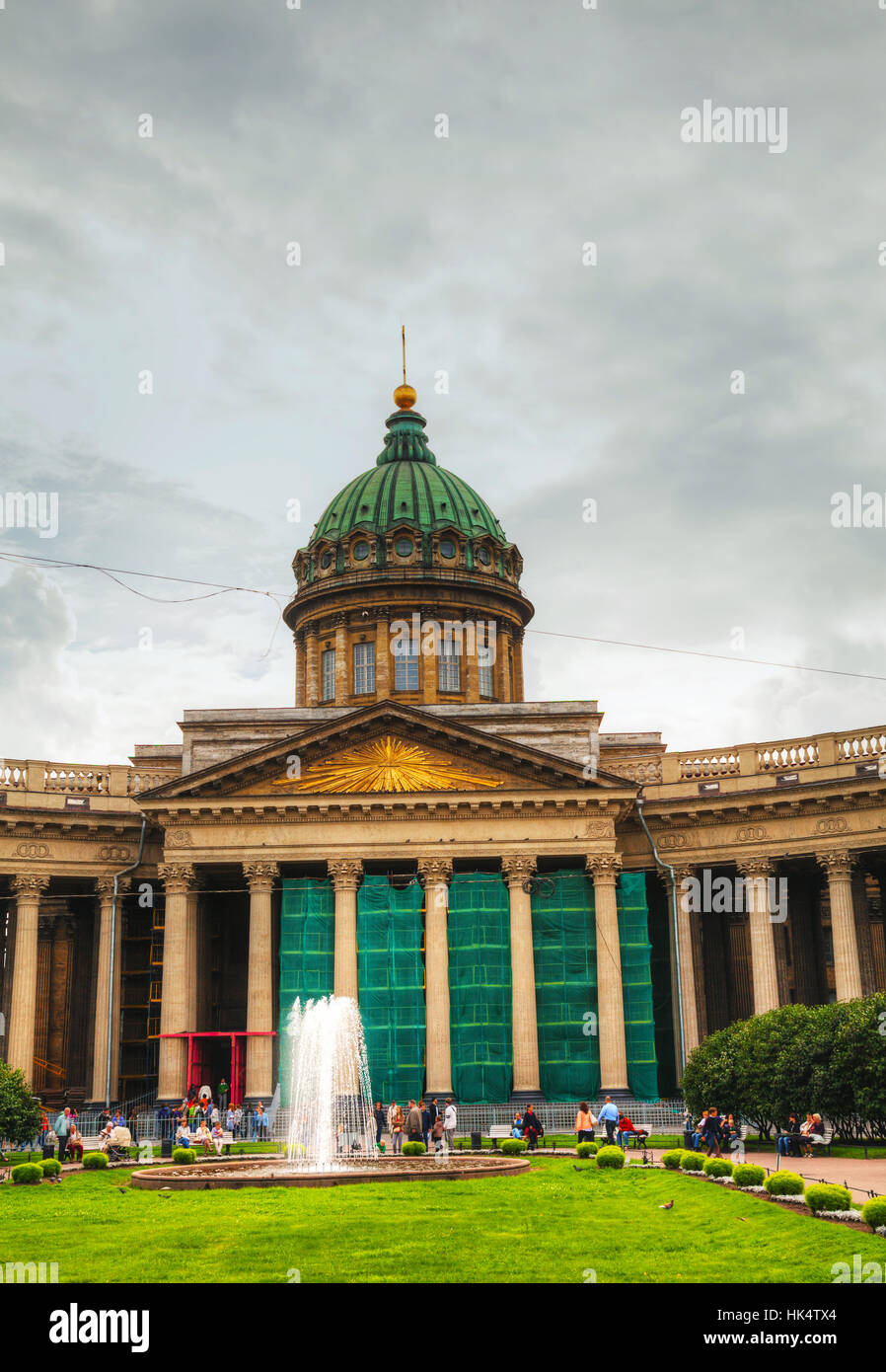 Los viajes, la religión, la iglesia, templo, ciudad, pueblo, la cultura