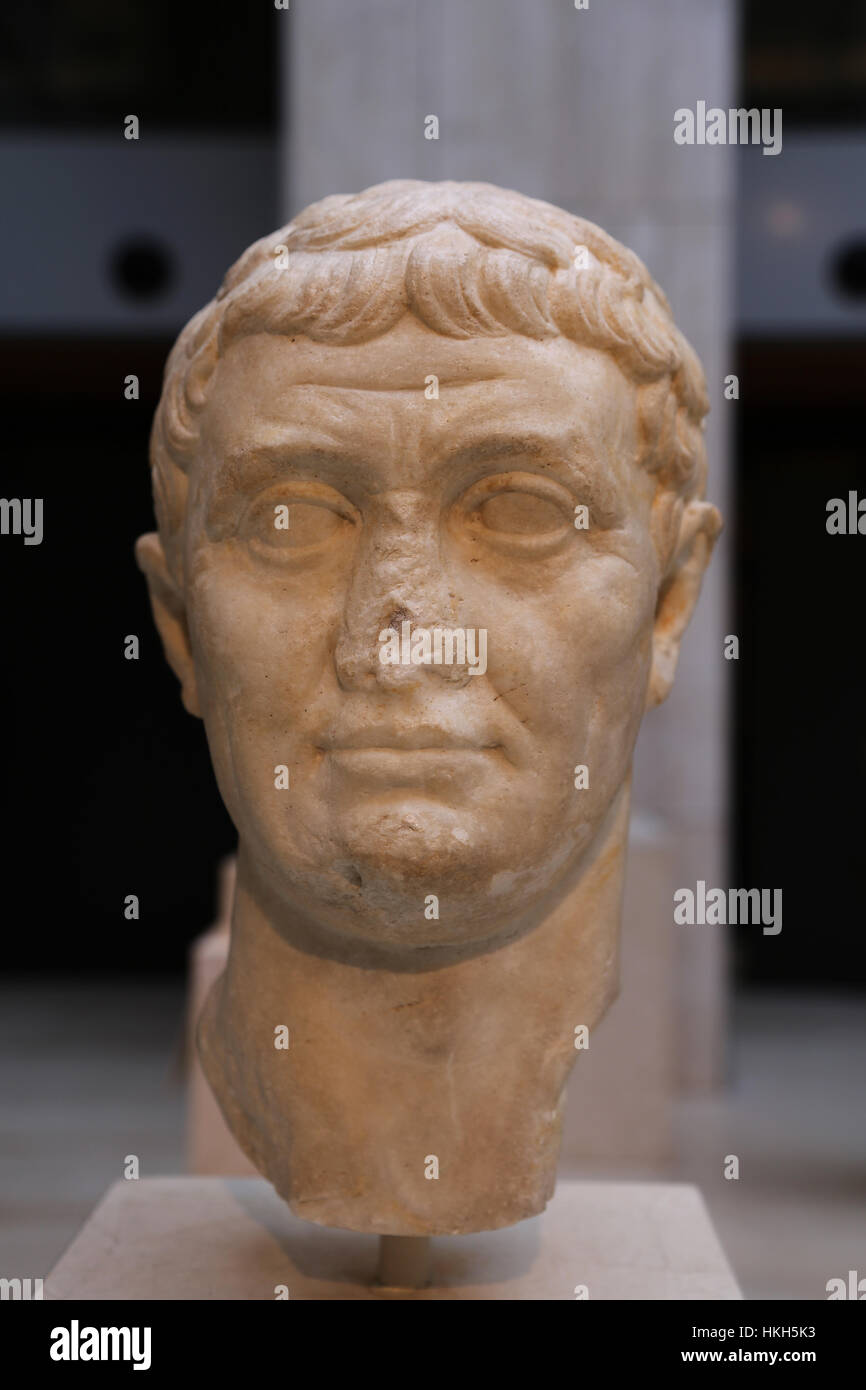 Marcus Antonius (83-30 a. de J.C.). General y político romano. República romana. Busto. Mármol. 42-31 BC. España. Foto de stock