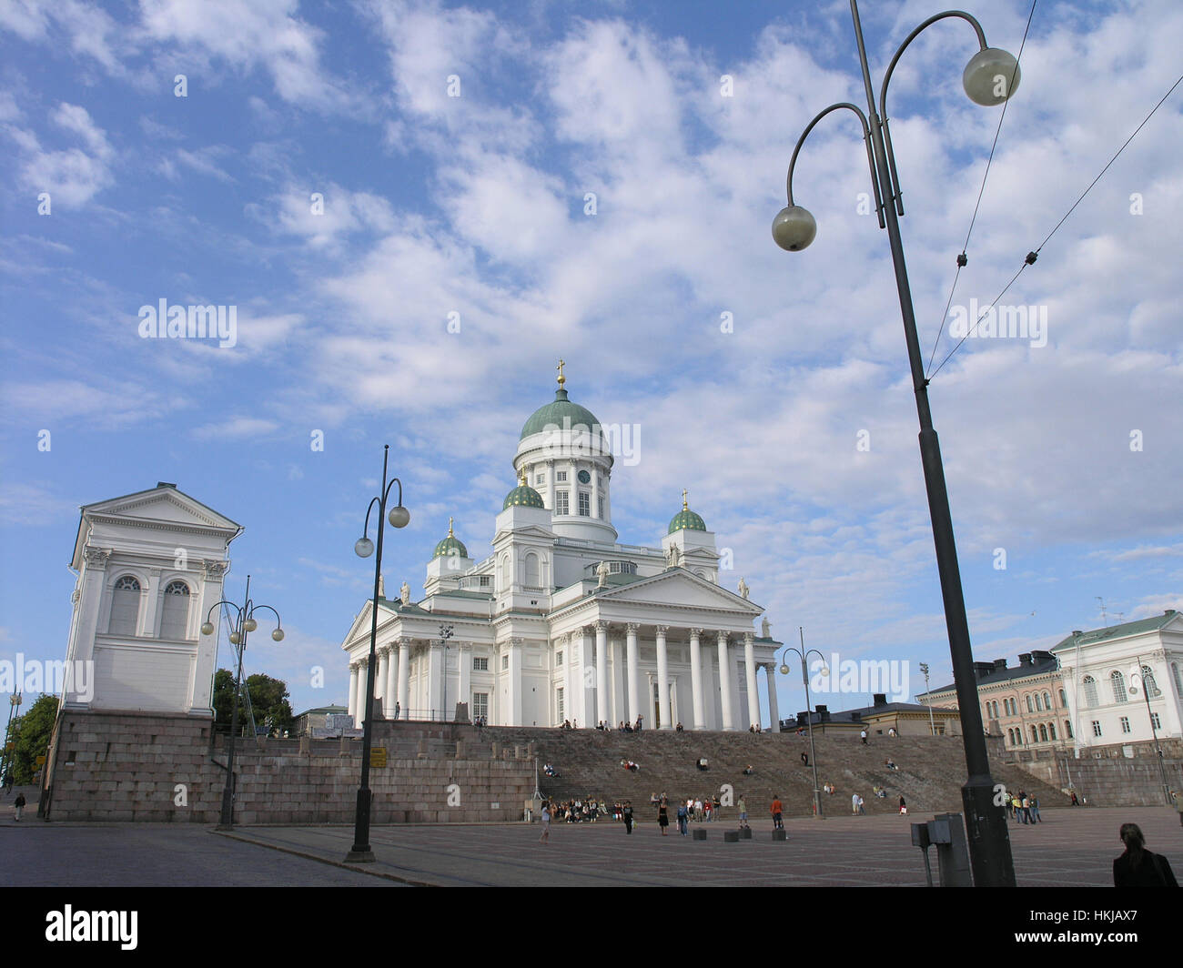 Luterana Tuomiokirkko kathedral Plaza del Senado y el centro de Helsinki, Finlandia Foto de stock