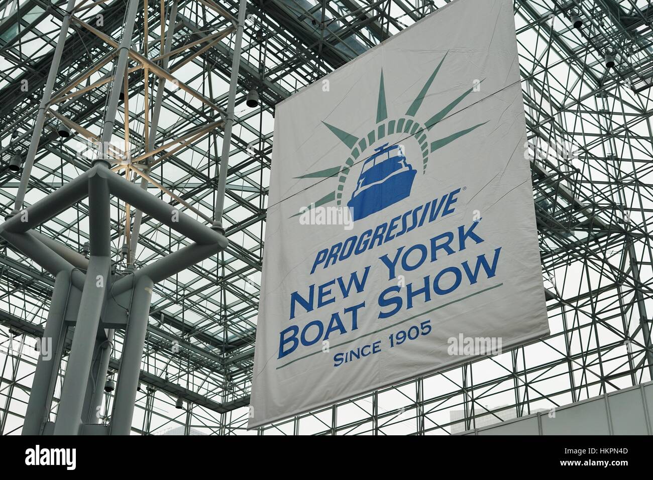 La progresiva Nueva York Boat Show tuvo lugar en el Centro de Convenciones Jacob K. Javits en Nueva York del 25 al 29 de enero, 2017 Foto de stock