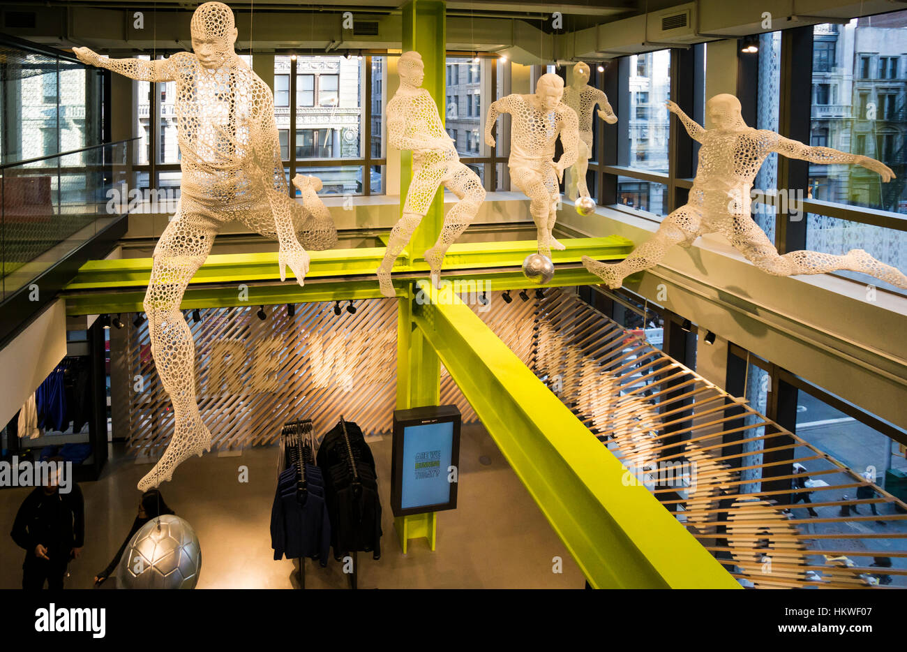 Nike store new york fotografías e de alta resolución - Alamy