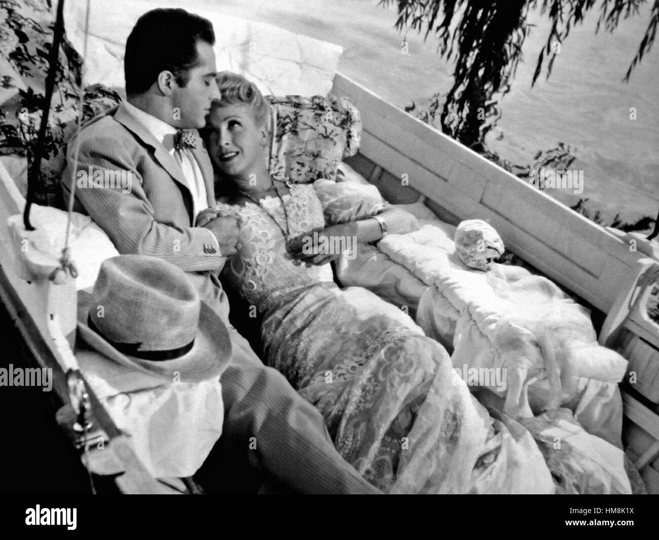 Madame de... - Die Liebe ihres Lebens, Francia 1953 Director: Max Ophüls actores/Estrellas: Charles Boyer, Danielle Darrieux, Vittorio De Sica Foto de stock