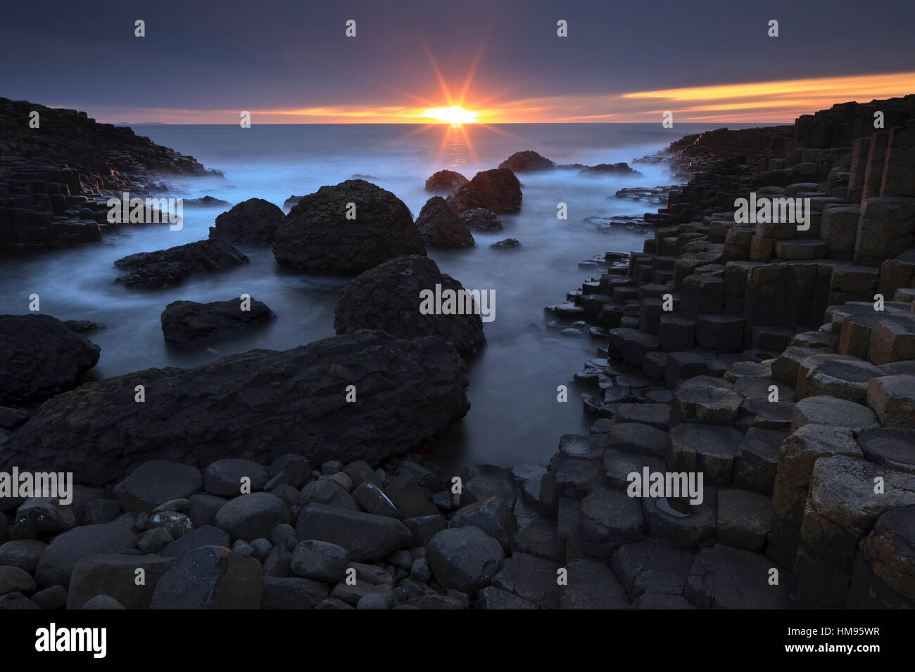 Calzada del Gigante, Condado de Antrim, Ulster, Irlanda del Norte, Reino Unido Foto de stock