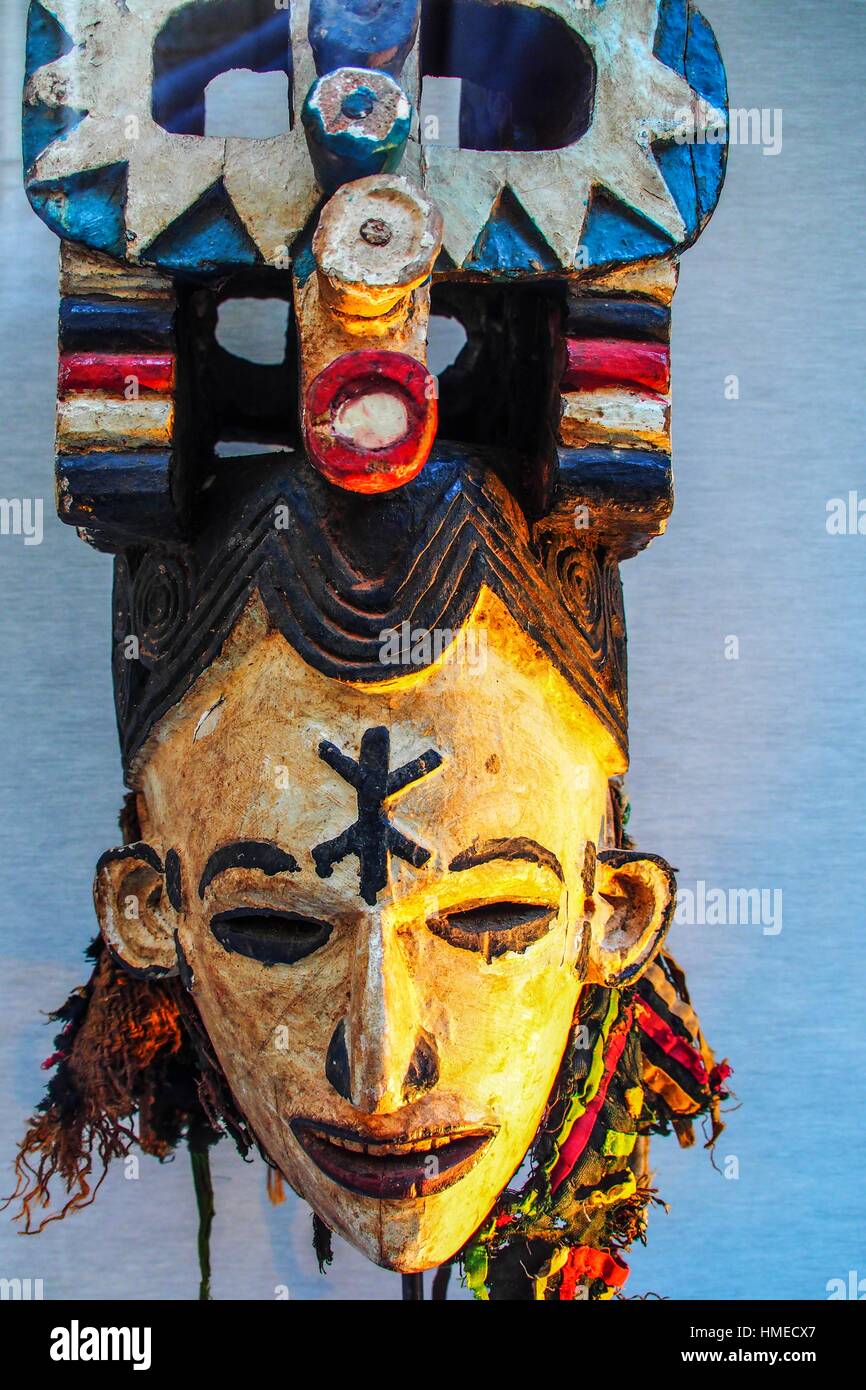 Máscara de ceremonia, África Central Foto de stock