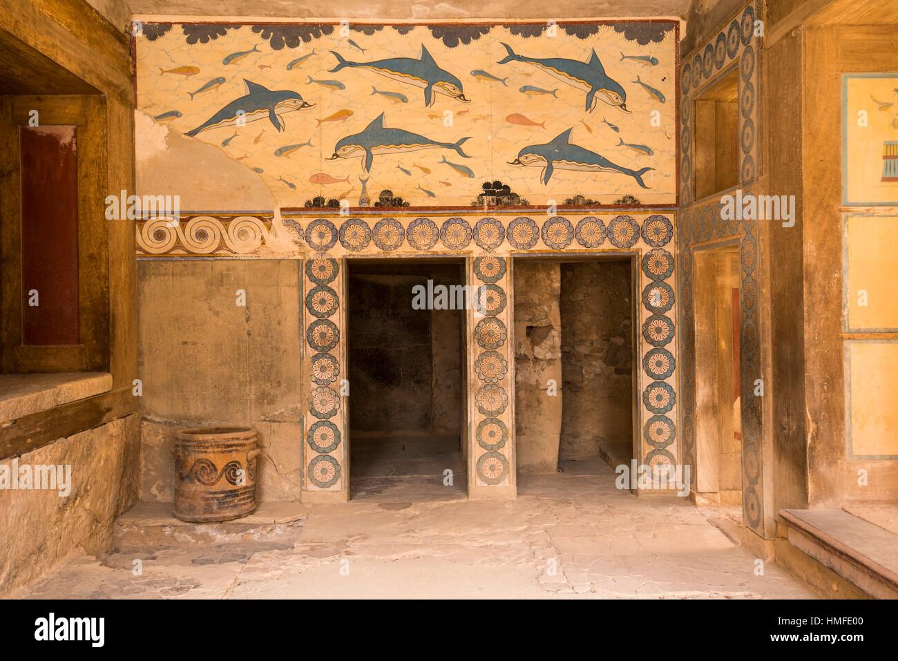 Fresco de los delfines knossos fotografías e imágenes de alta