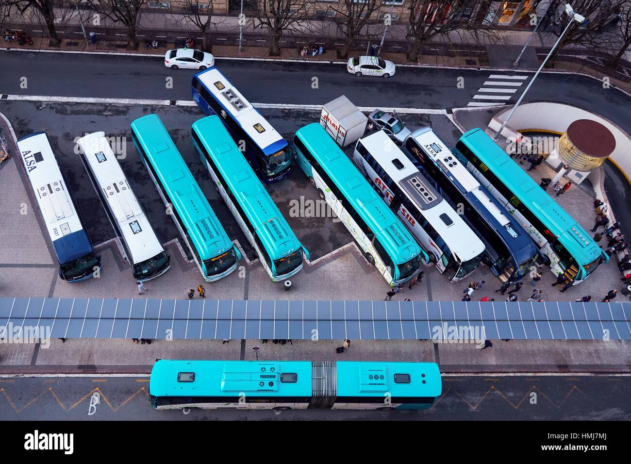 La estación de autobuses, Donostia, San Sebastián, País Vasco, España Fotografía de stock Alamy La estación de autobuses, Donostia, San Sebastián, País Vasco, España Fotografía de stock Alamy