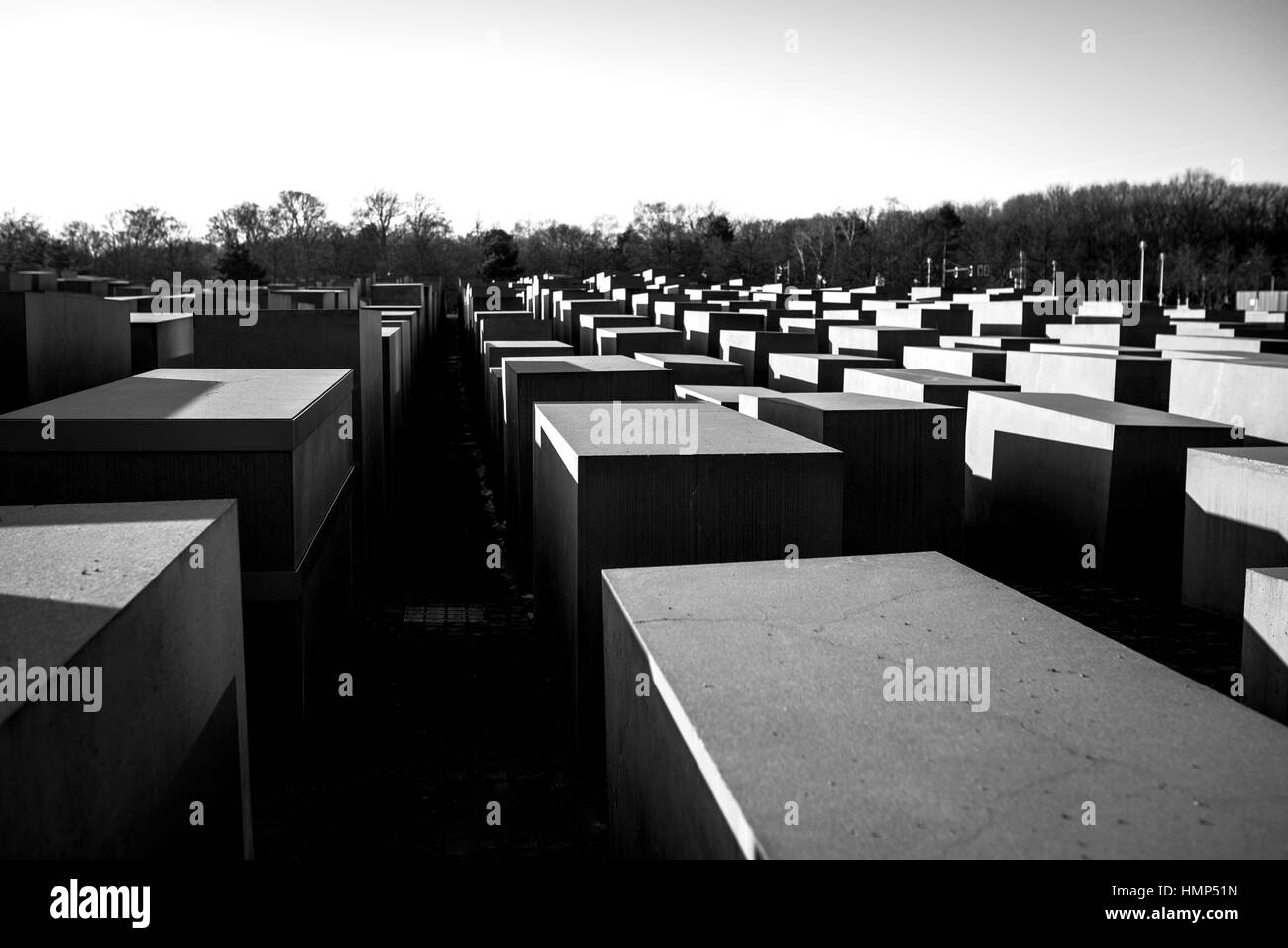 Aire libre museo memorial del holocausto en Berlín, Alemania. bloques de hormigón de patrón. imagen de tonos. Foto de stock