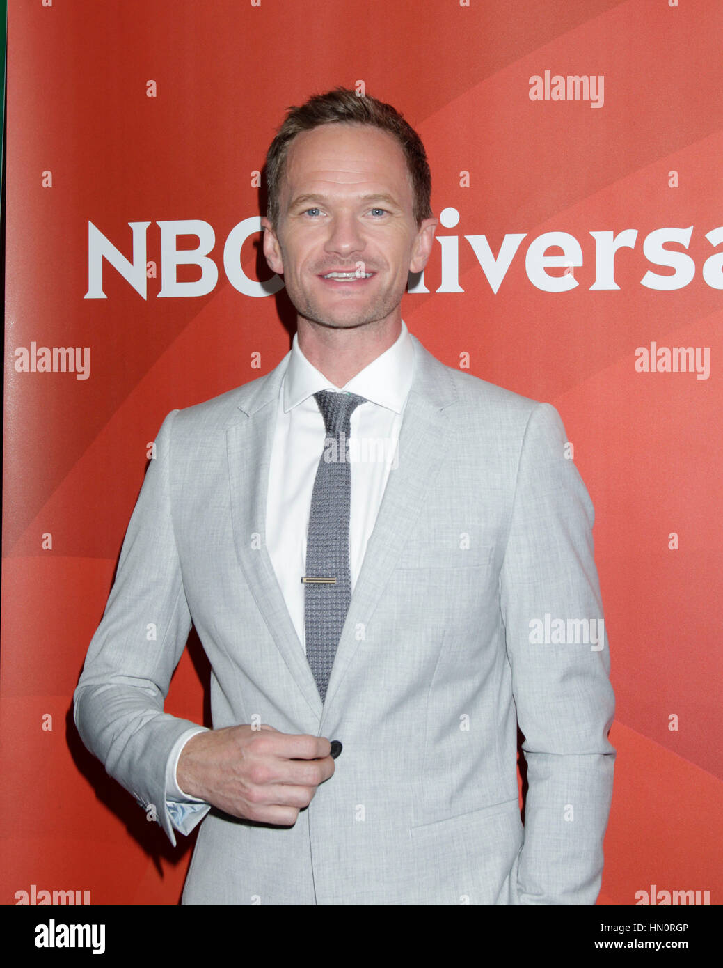 Neil Patrick Harris en la prensa NBCUniversal Tour en el 2015 TCAs el 13 de agosto de 2015 en Beverly Hills, California. Foto por Francis Specker Foto de stock