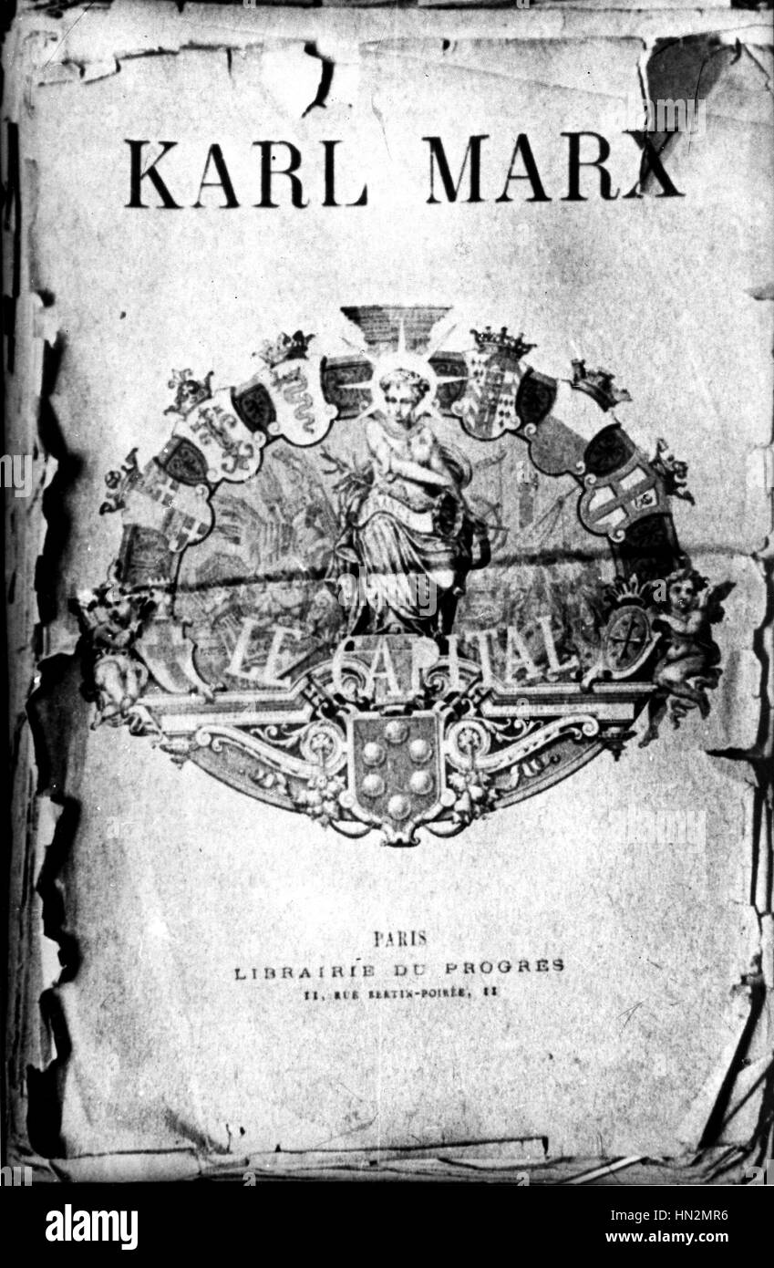 Frontispicio de la primera edición en francés "Capital" escrito por Marx y Engels Francia del siglo XIX. Foto de stock