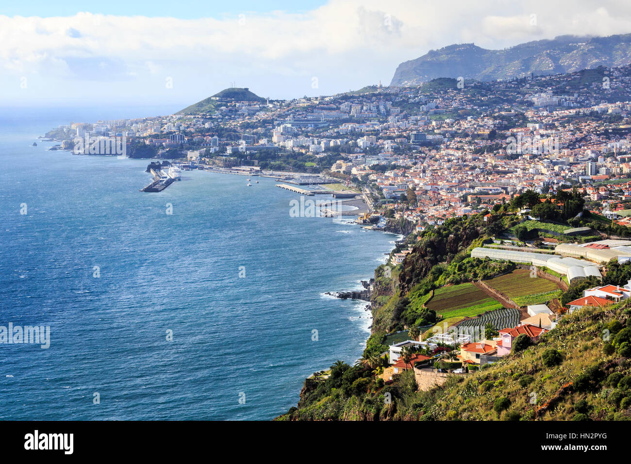 Vista diurna de todo Funchal, Madeira Foto de stock