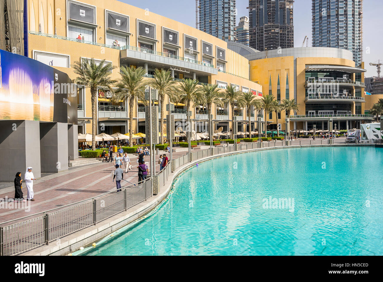 El centro comercial de Dubai en los Emiratos Árabes Unidos Foto de stock