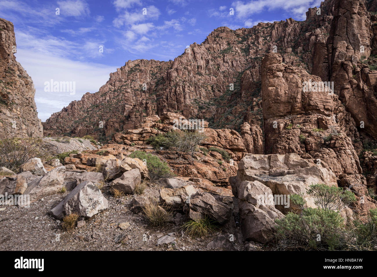 Formaciones rocosas, Bosque Nacional de Tonto, Arizona, EE.UU. Foto de stock
